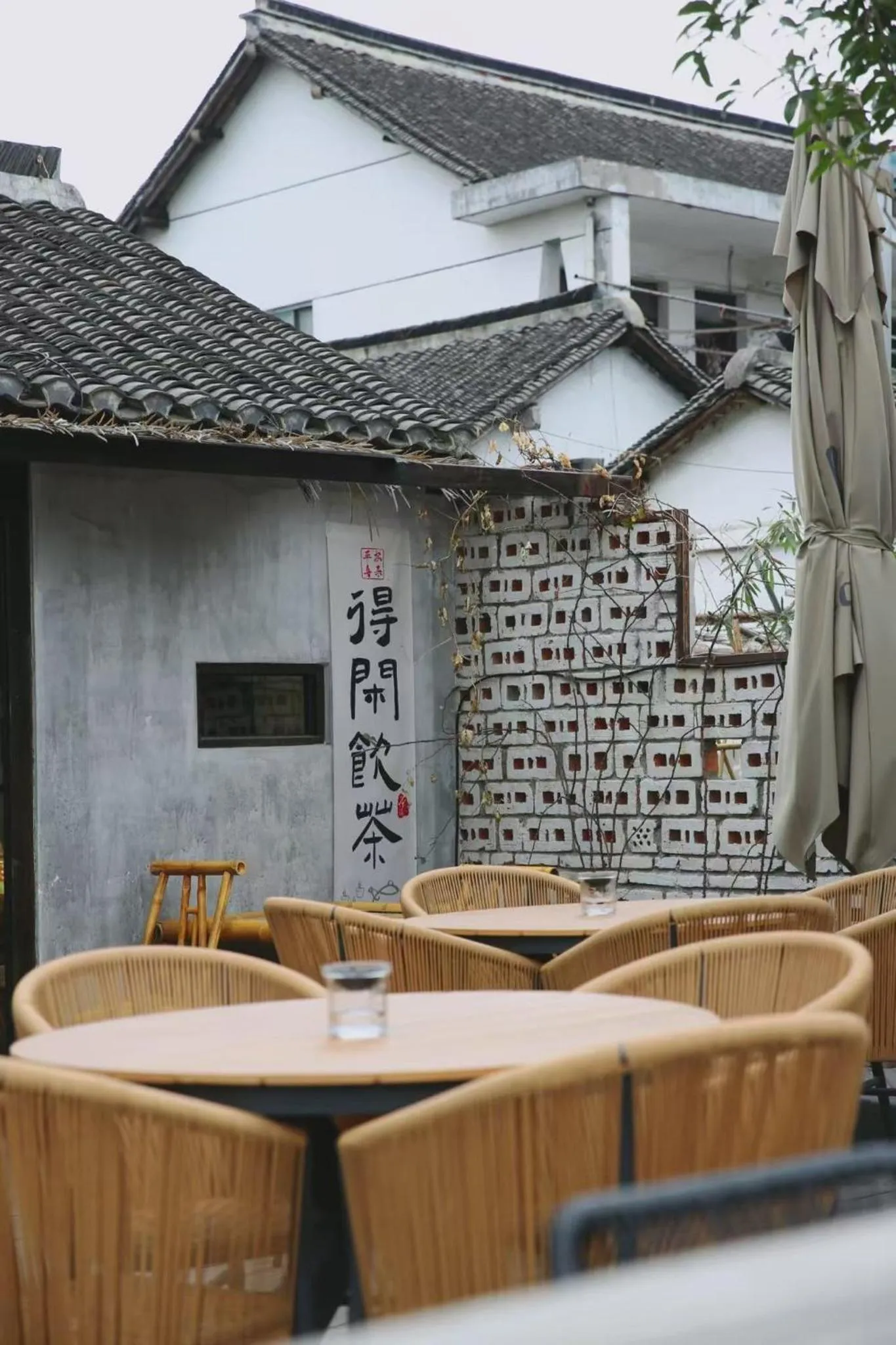 Nearby landmark in HUALUXE Kunshan Huaqiao by IHG - F1 Racing Preferred Hotel