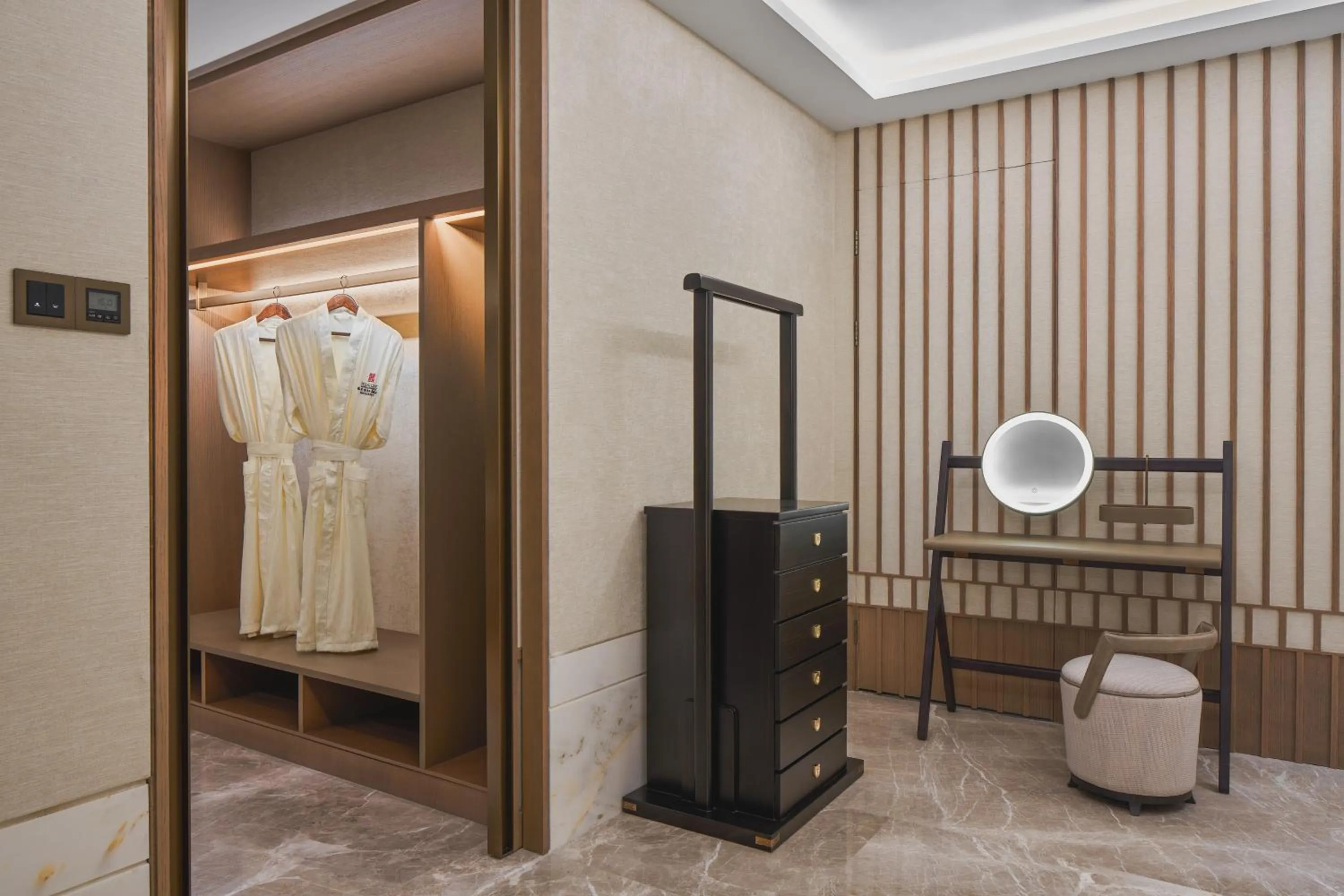 Bathroom in HUALUXE Kunshan Huaqiao, an IHG Hotel