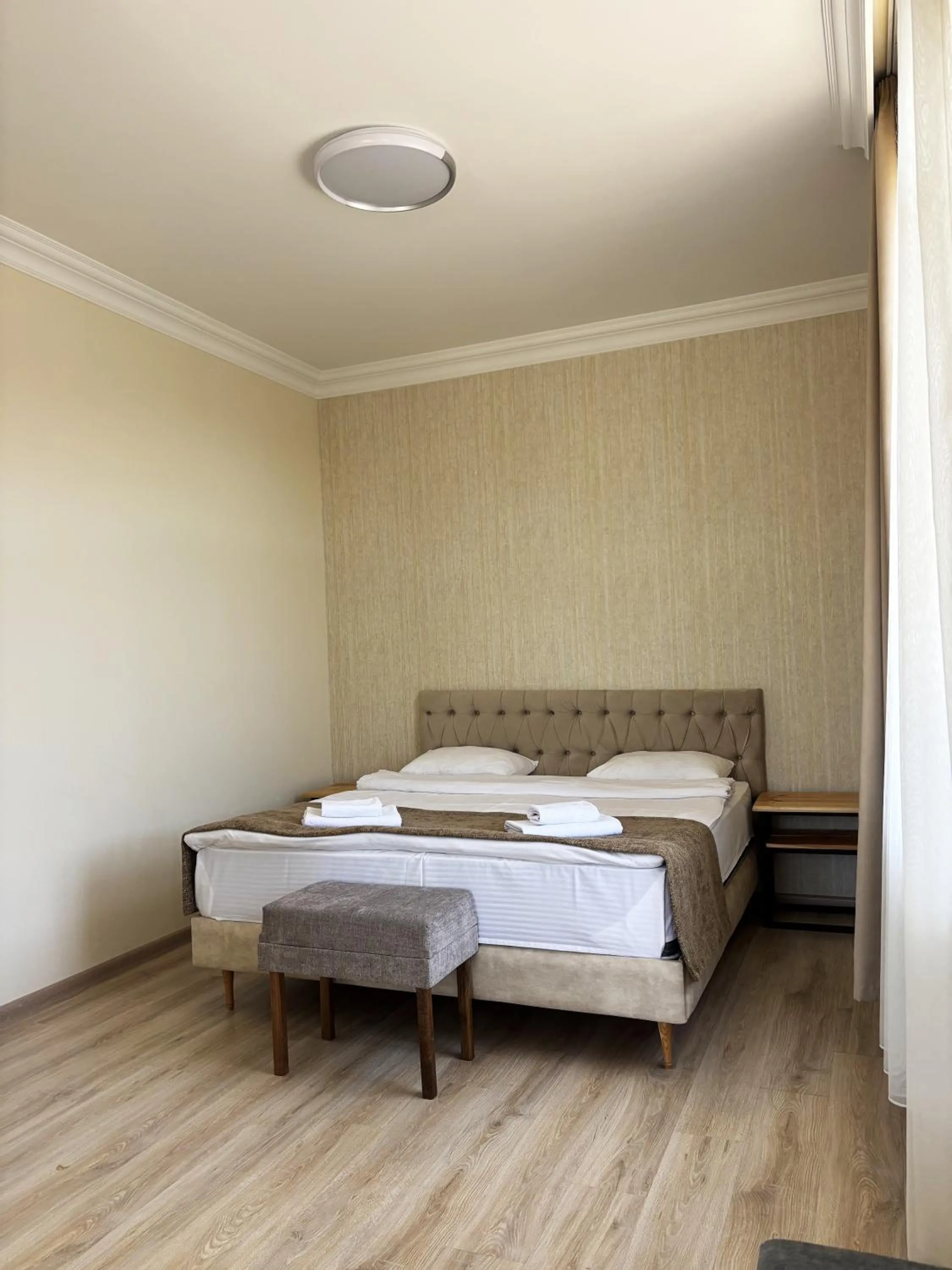 Bed in 21 Rooms Hotel