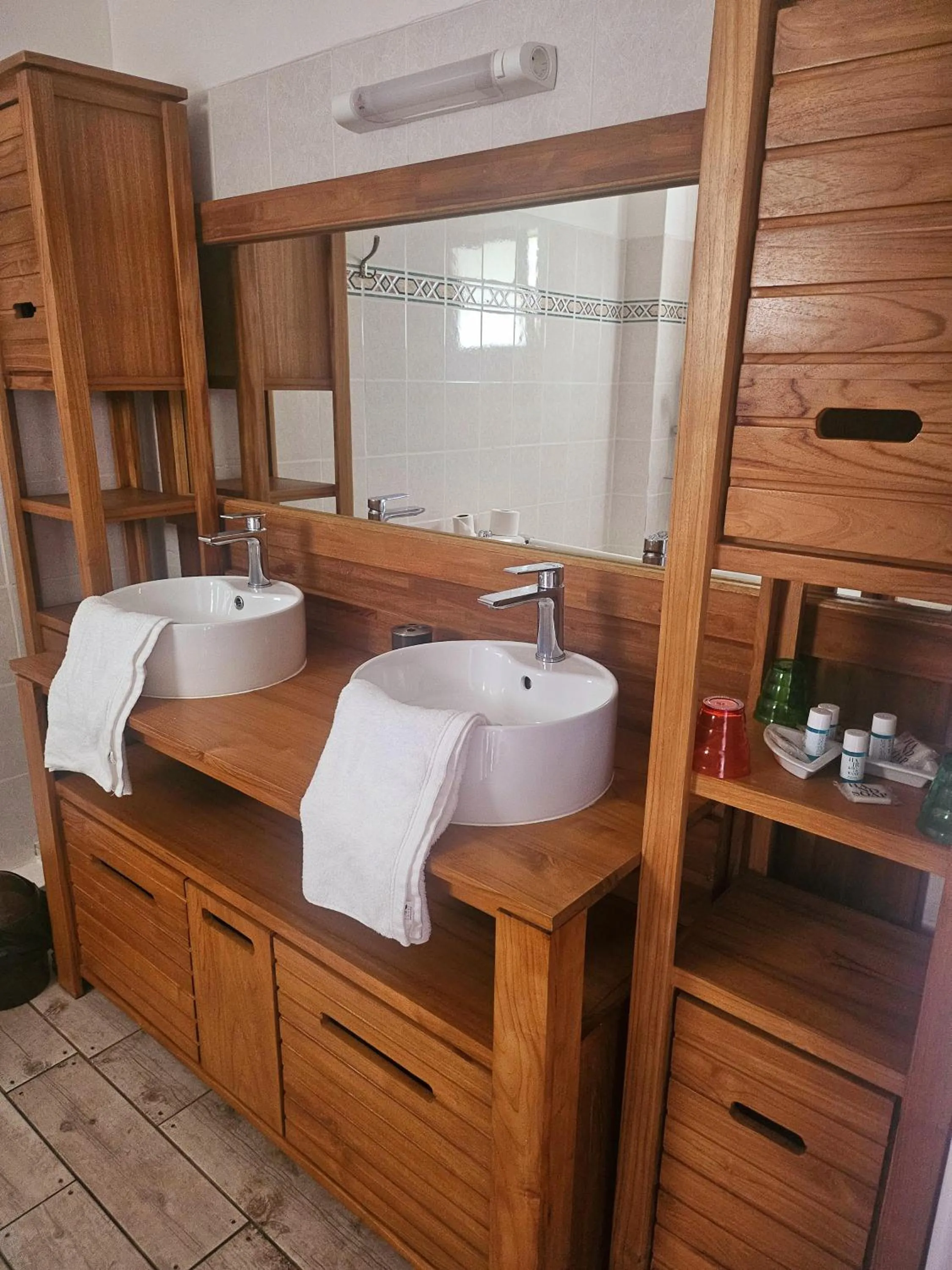 Bed in Hotel Des Neiges