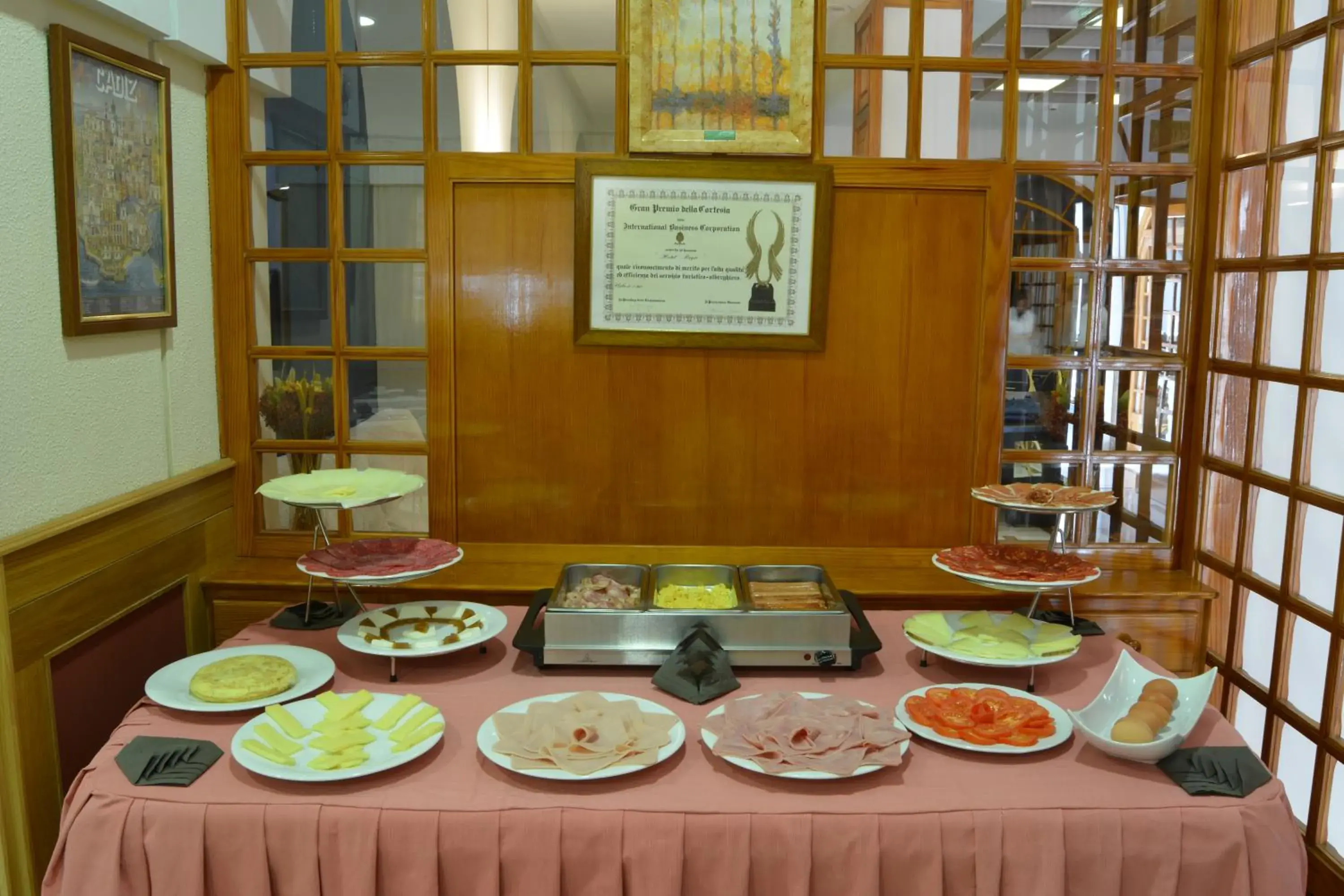 Buffet breakfast in Hotel Regio 2 Buffet breakfast in Hotel Regio 2