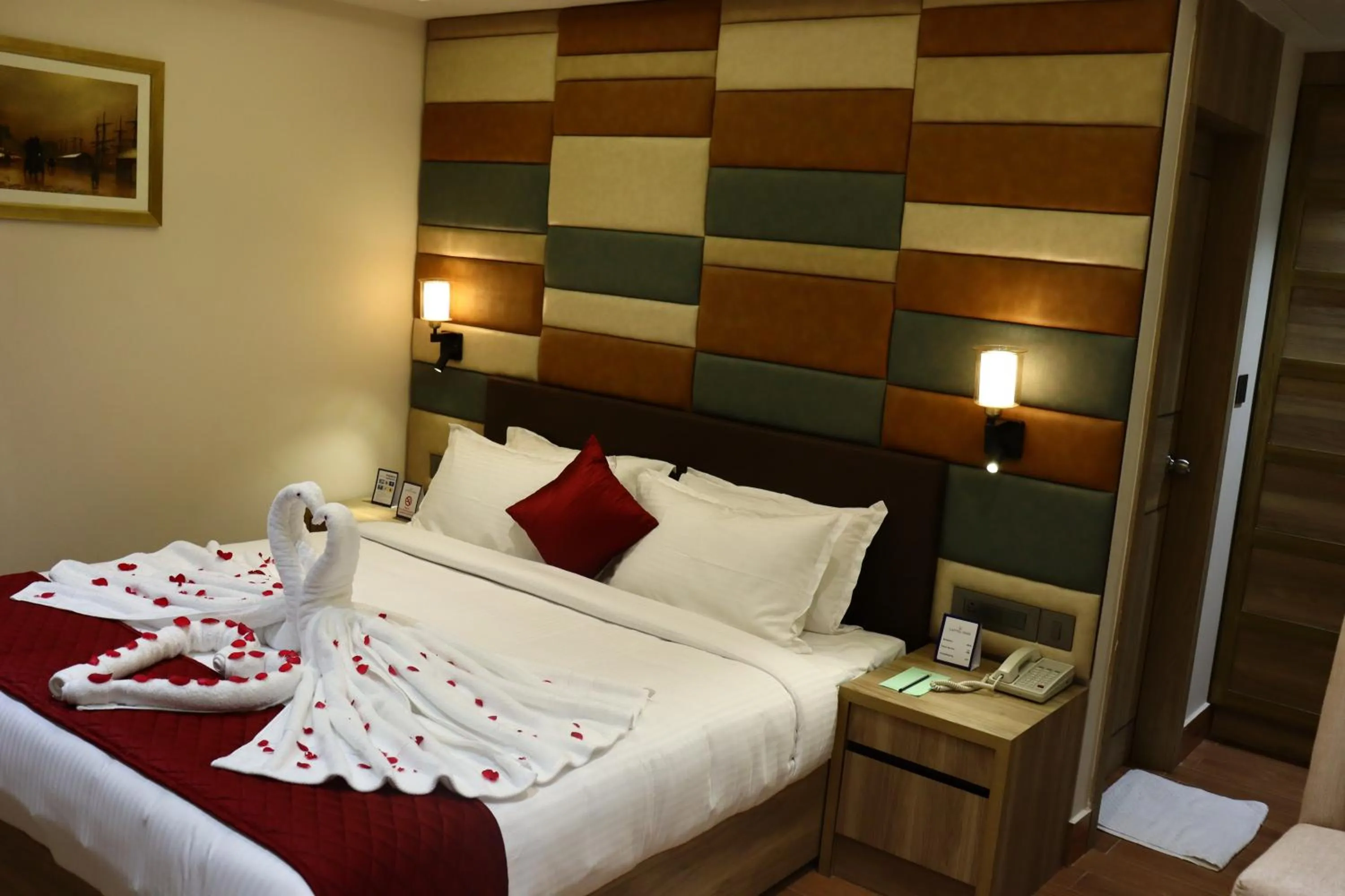 Bed in Capital Park Residency