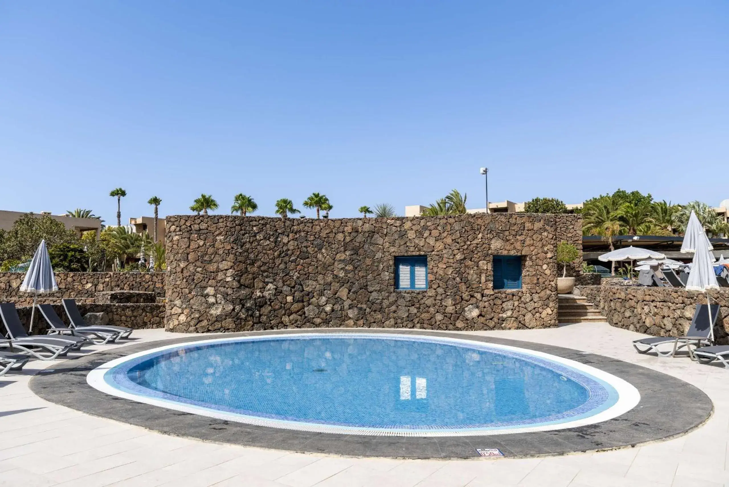 Pool view in Barceló Lanzarote Active Resort Pool view in Barceló Lanzarote Active Resort