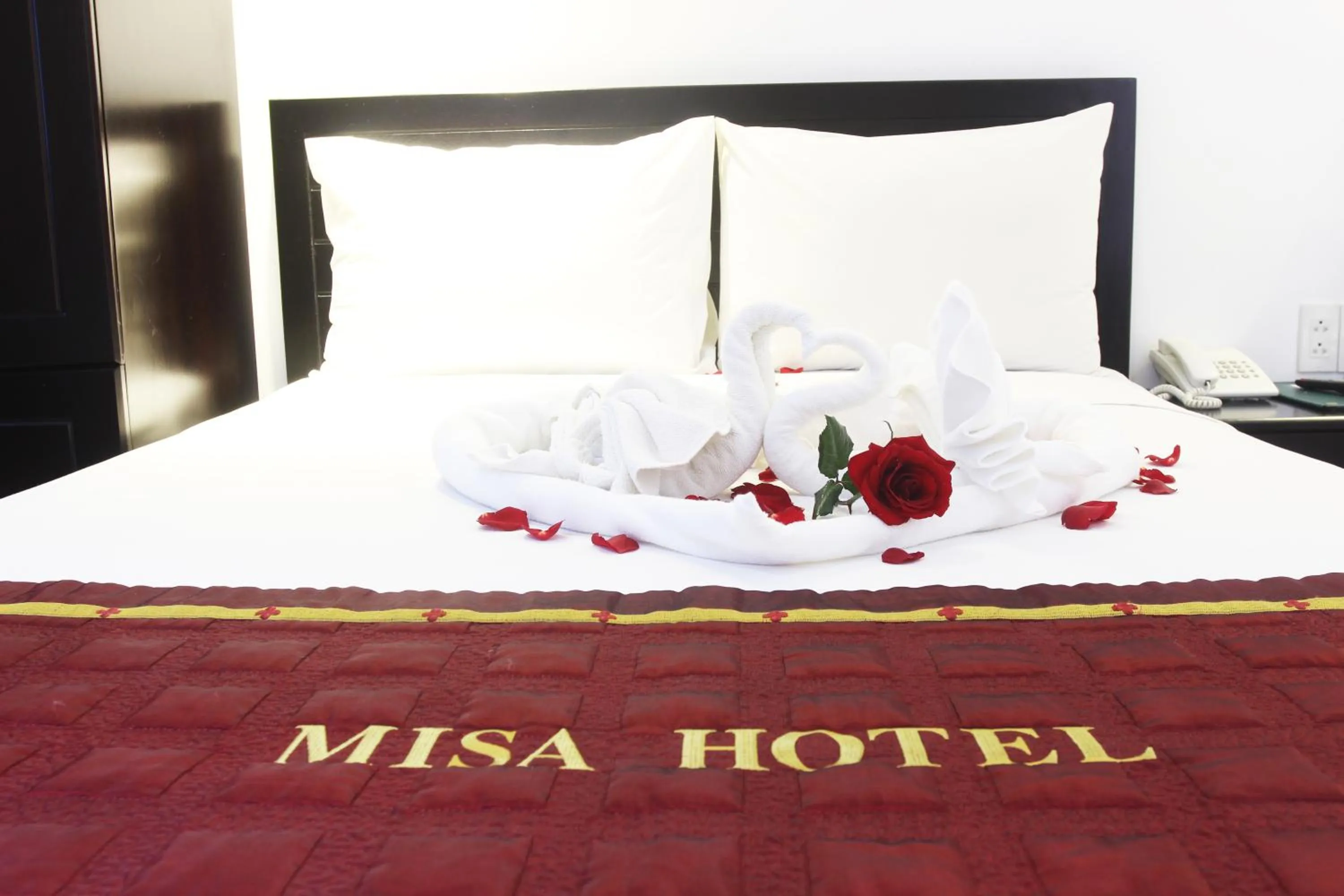 Photo of the whole room, Bed in Misa Hotel Da Nang