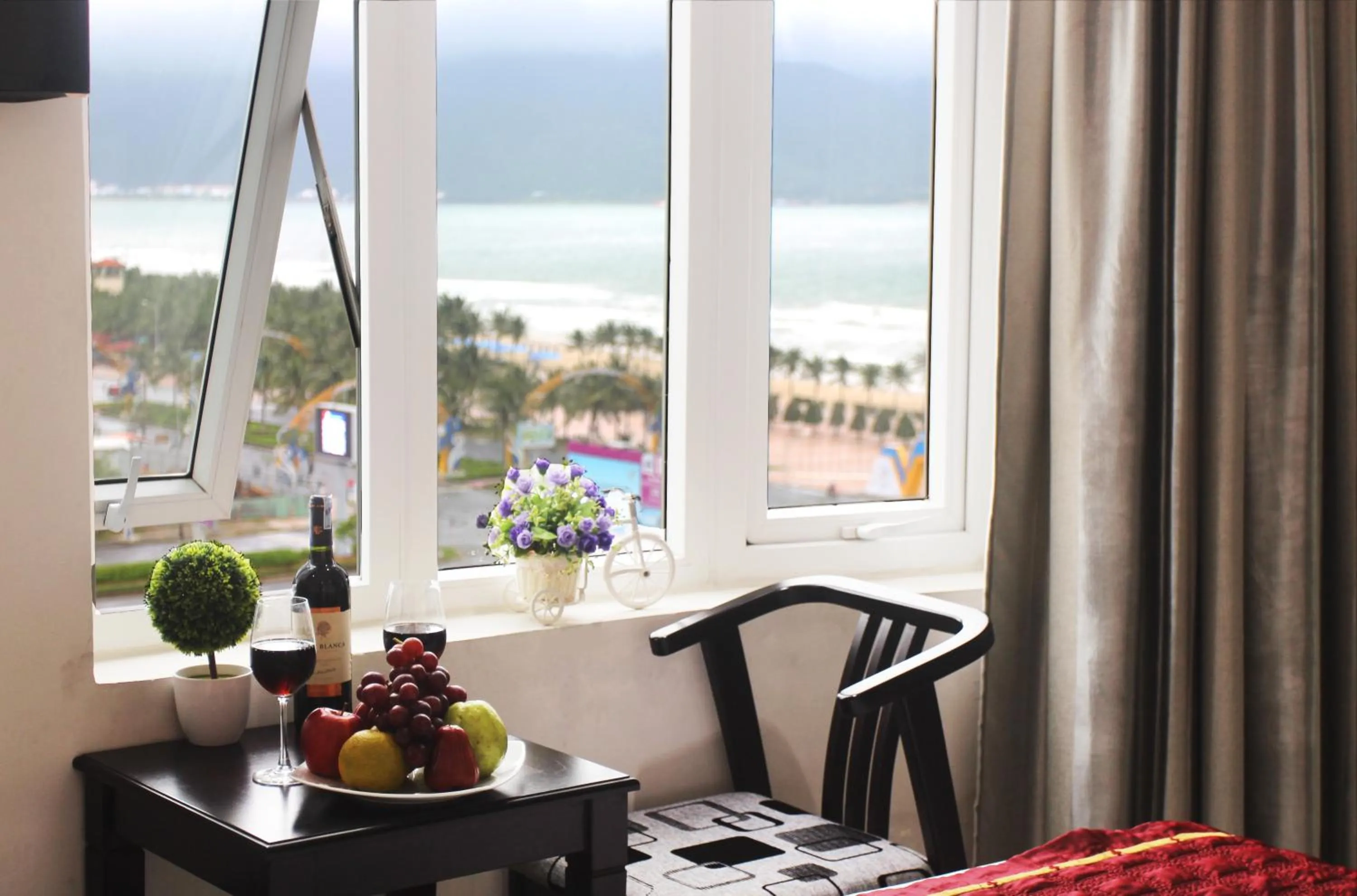 Neighbourhood in Misa Hotel Da Nang