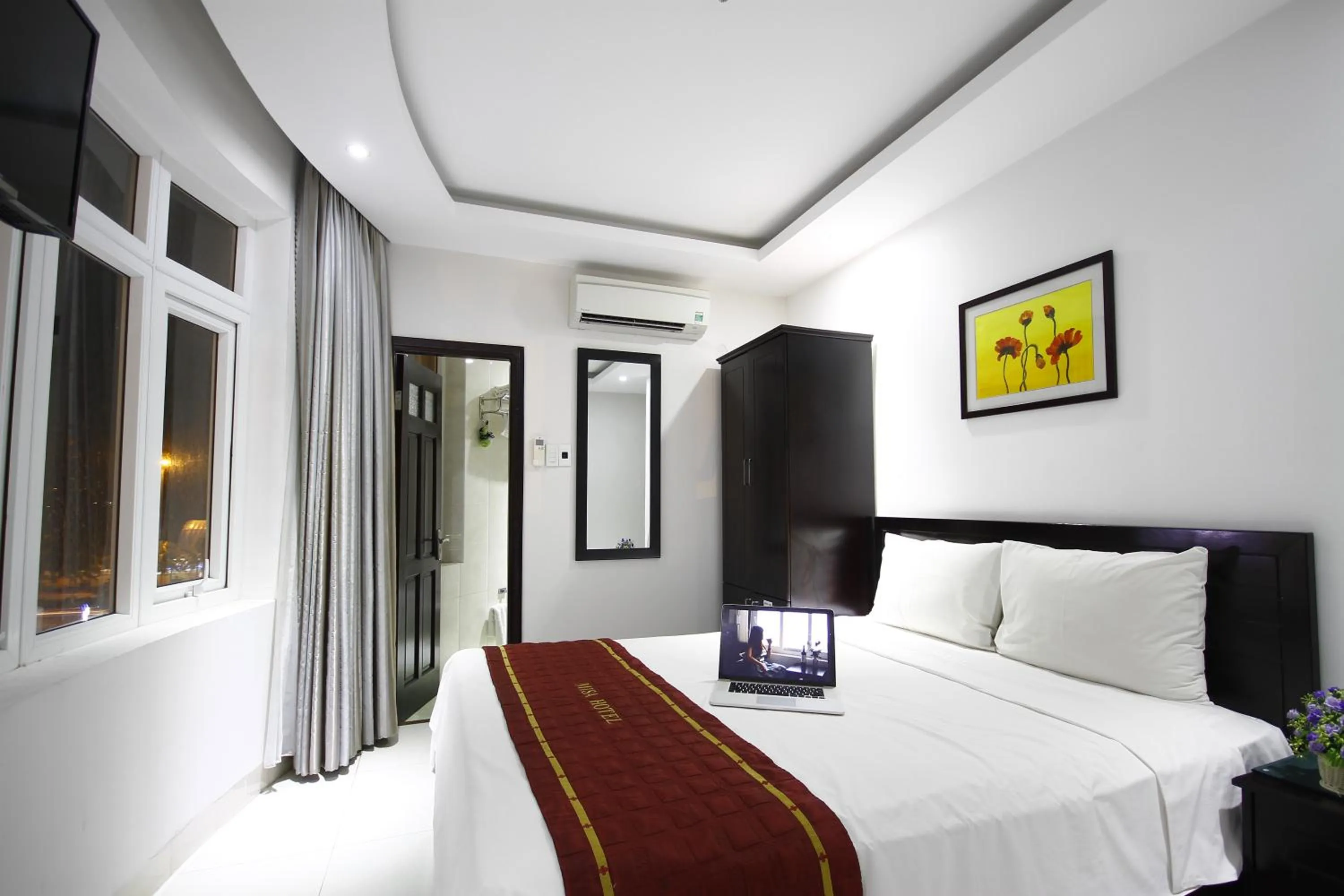 Photo of the whole room, Bed in Misa Hotel Da Nang