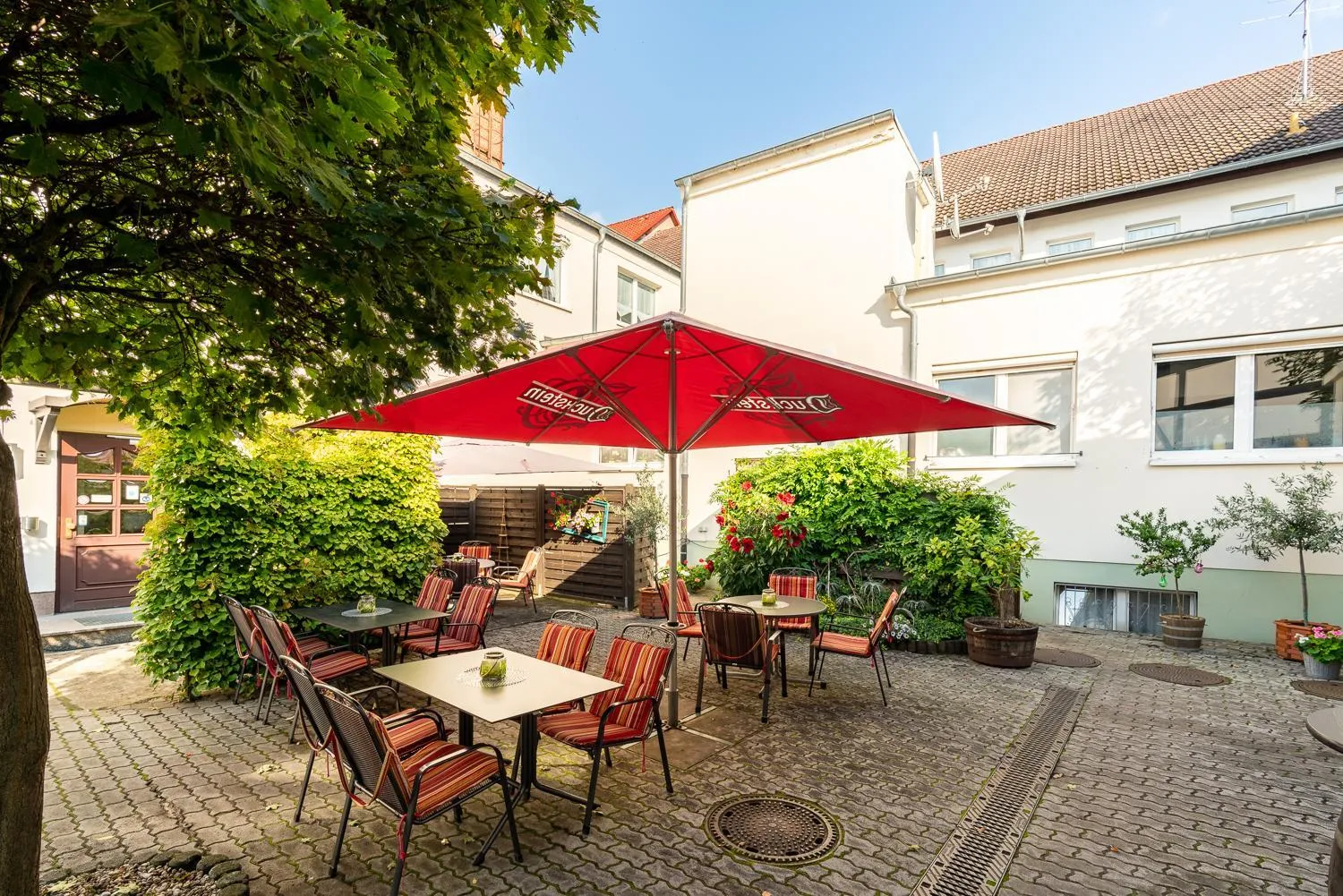 Patio in Hotel & Restaurant Stadt Genthin