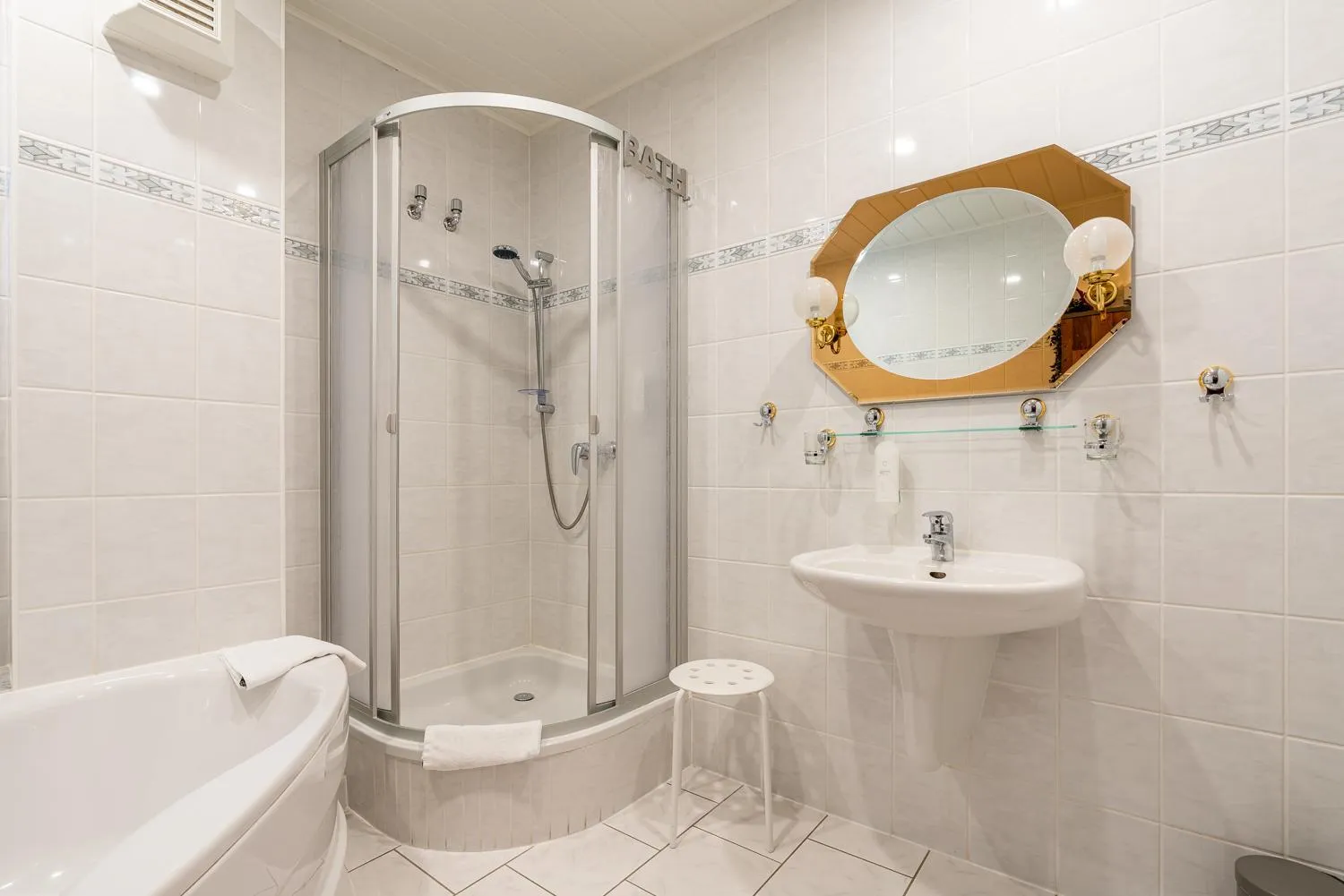 Bathroom in Hotel & Restaurant Stadt Genthin