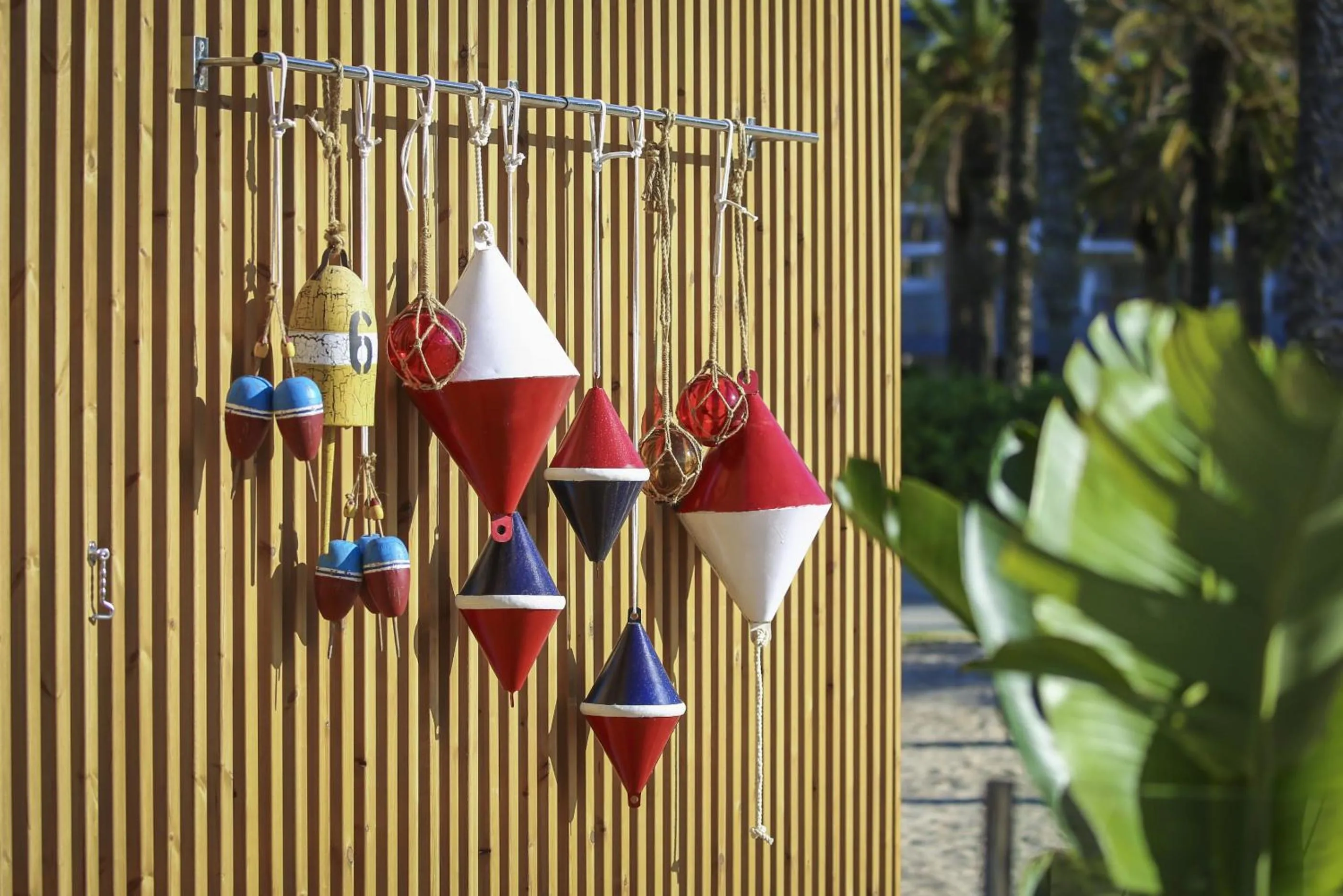 Restaurant/places to eat in Blaumar Hotel