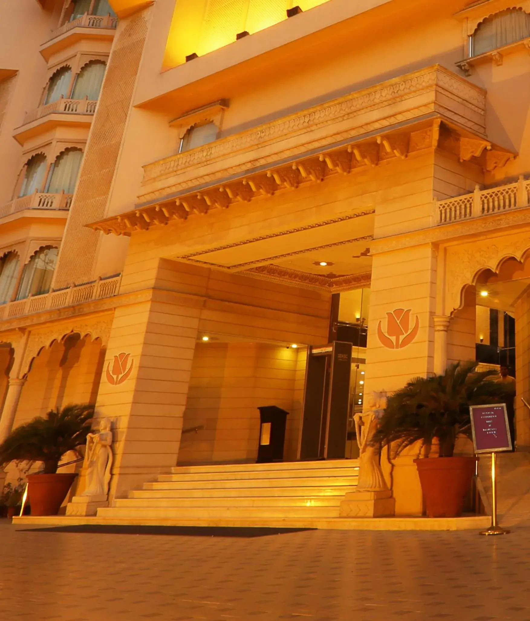 Facade/entrance in Golden Tulip Jaipur Facade/entrance in Golden Tulip Jaipur