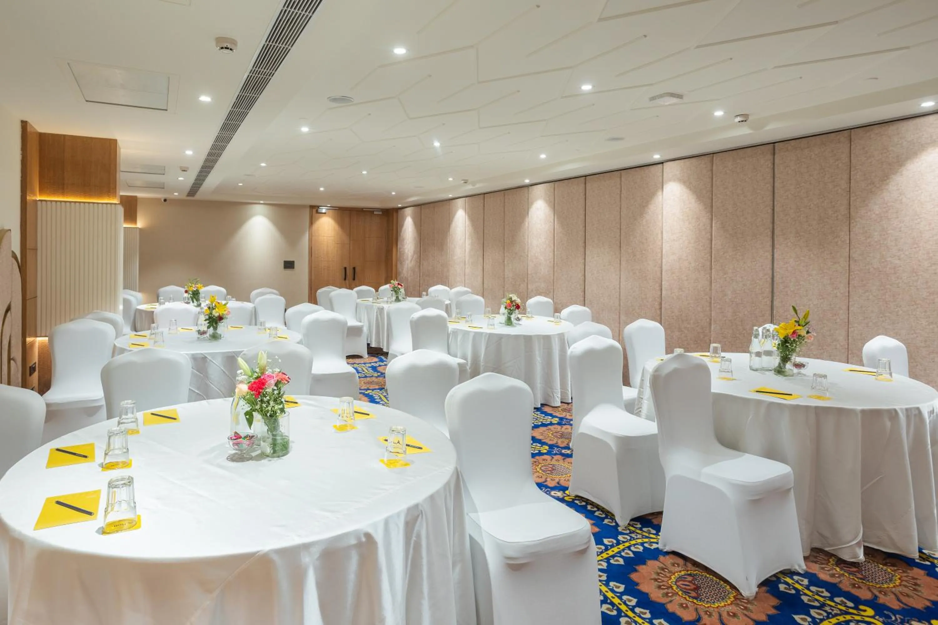 wedding in Golden Tulip Jaipur