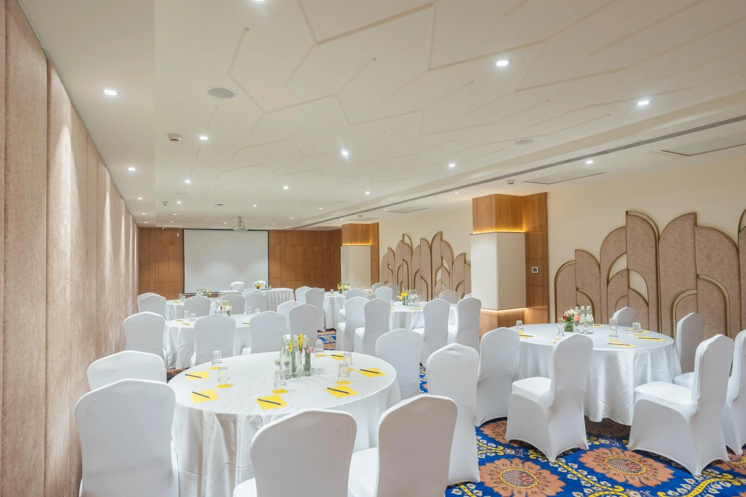 wedding in Golden Tulip Jaipur