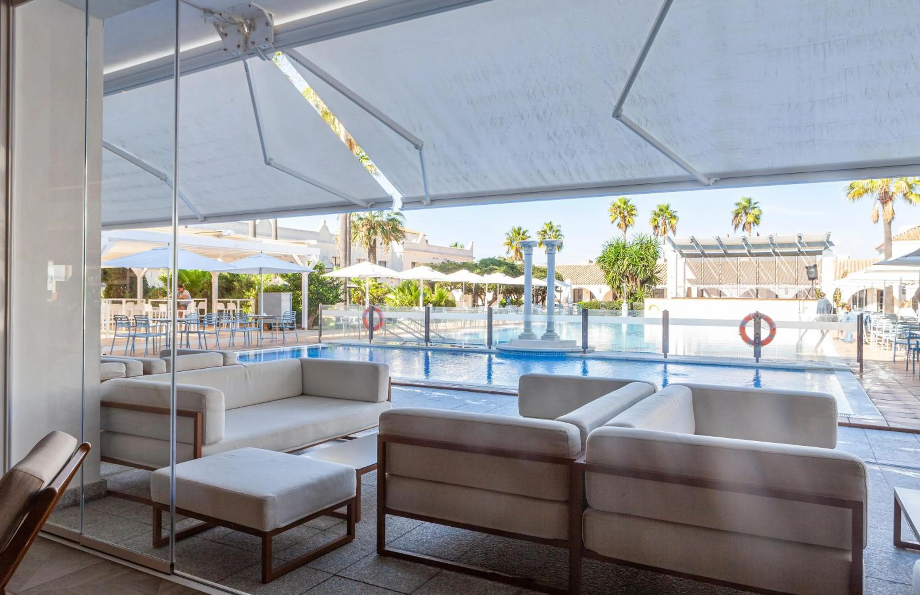 Swimming pool in Playa de la Luz