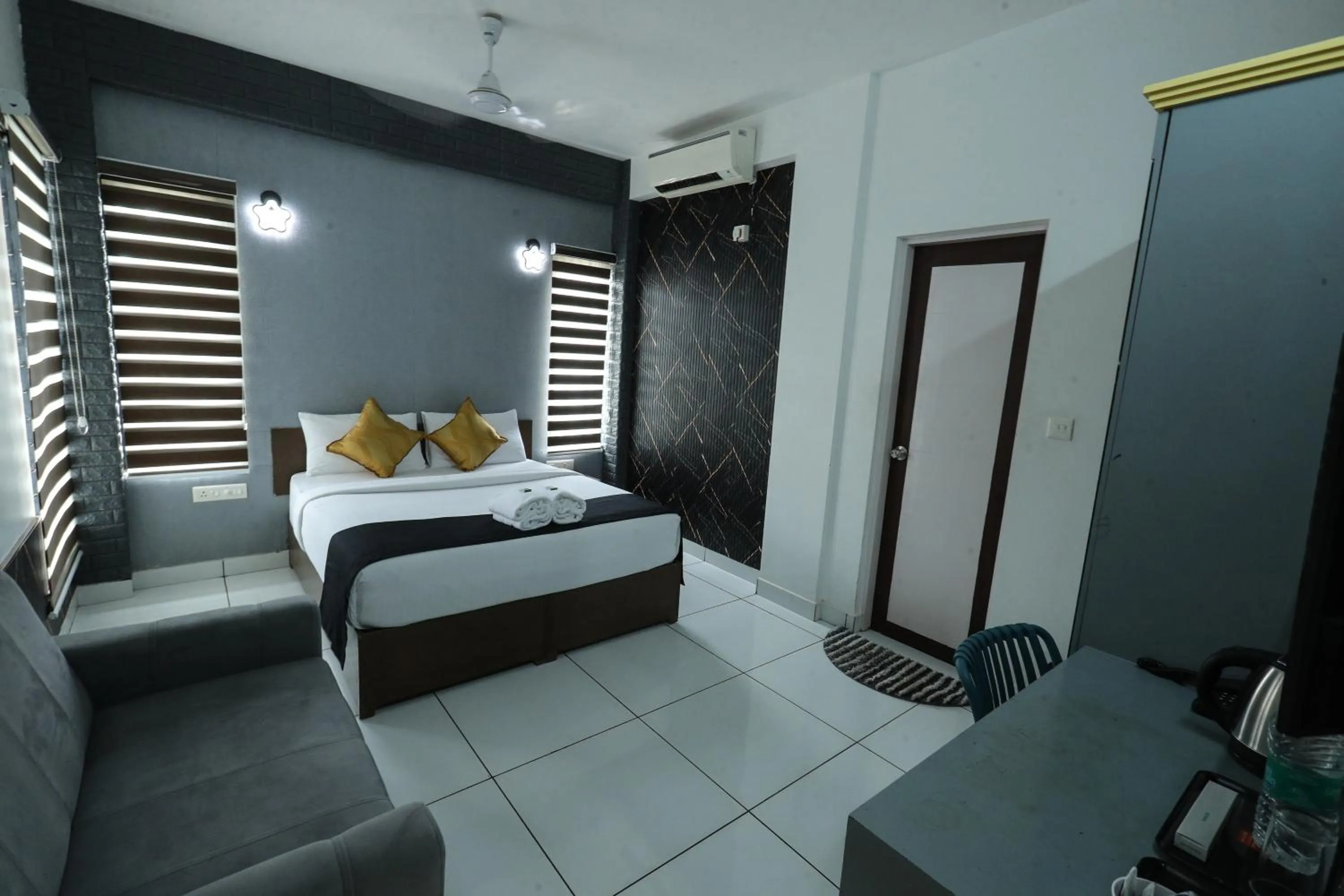 Bed in D-Green Hotels