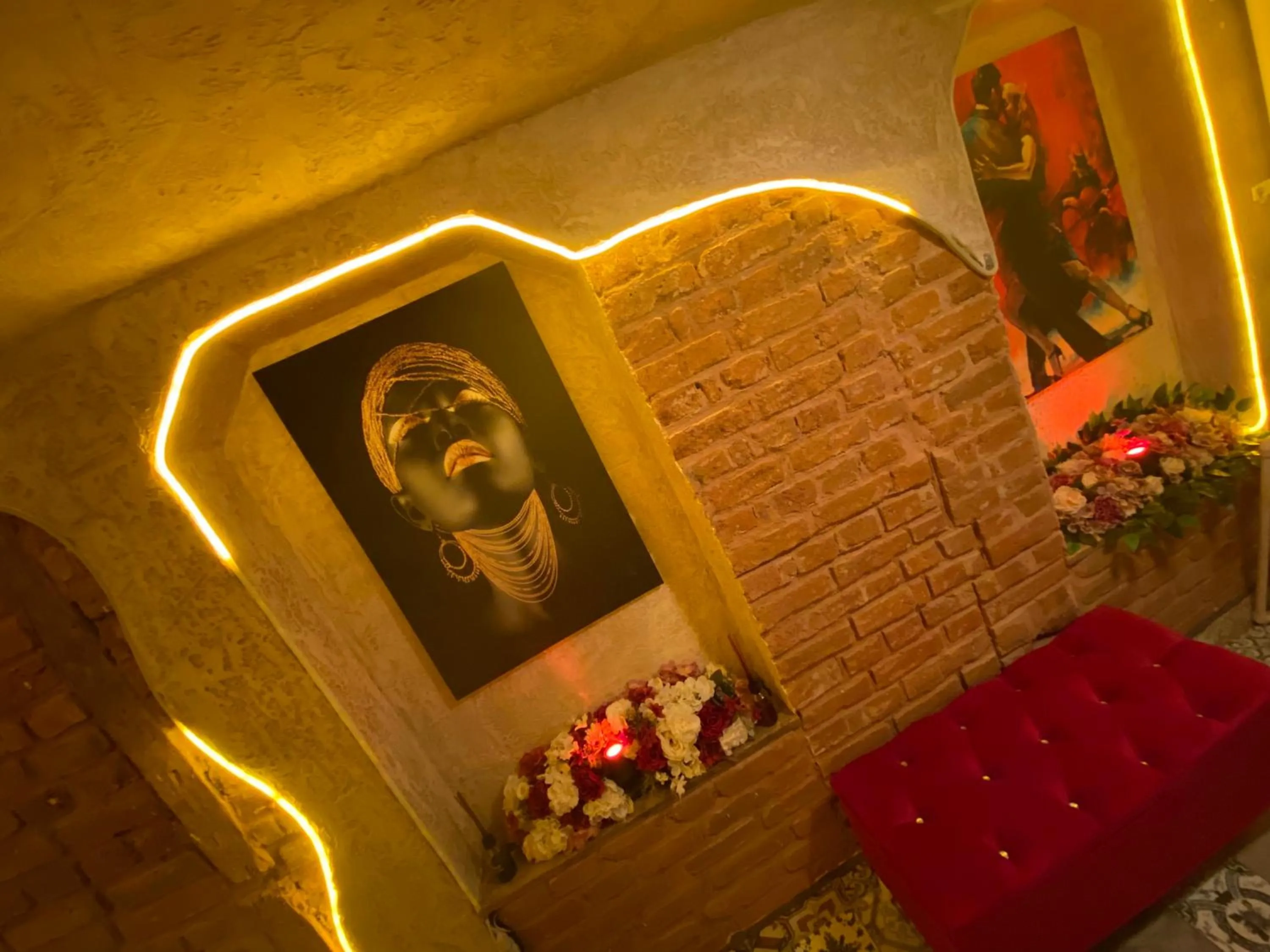 Decorative detail in GOLDEN ARROW OLD CİTY HOTEL