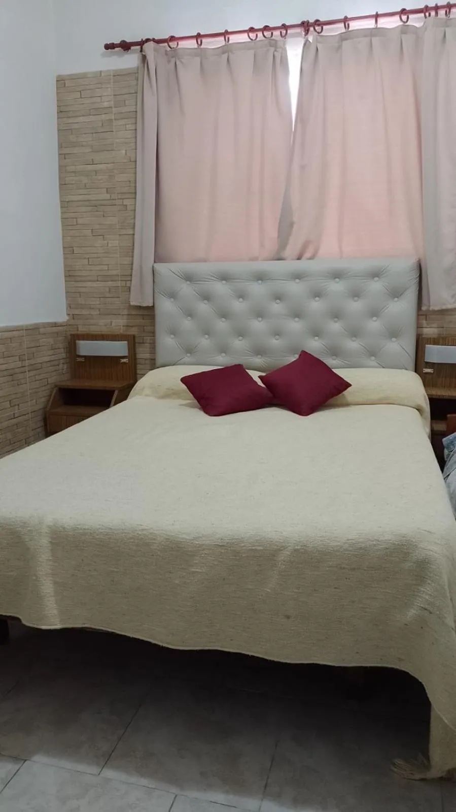 Photo of the whole room, Bed in Hotel Atlantic