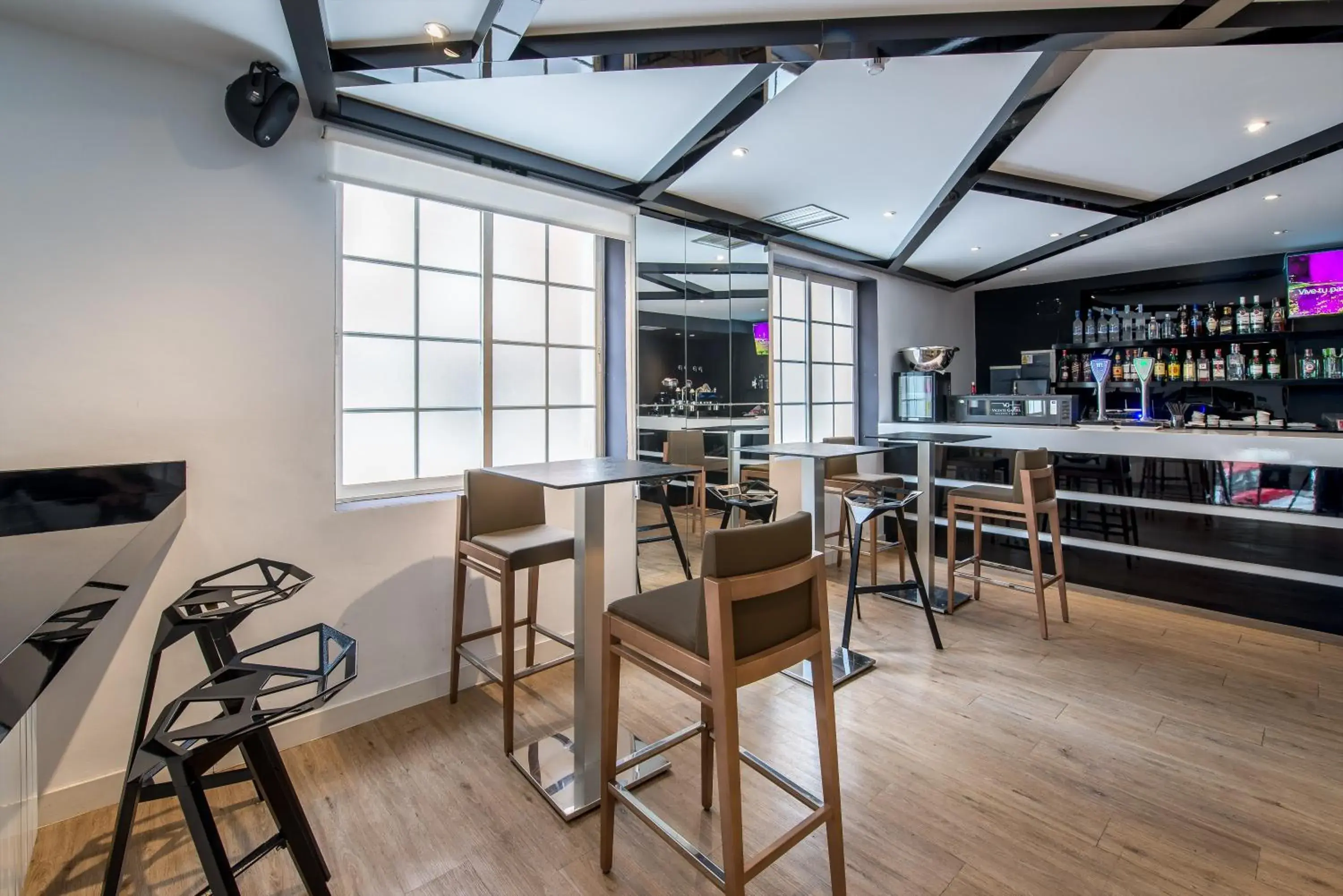 Restaurant/places to eat in NeoMagna Madrid Restaurant/places to eat in NeoMagna Madrid