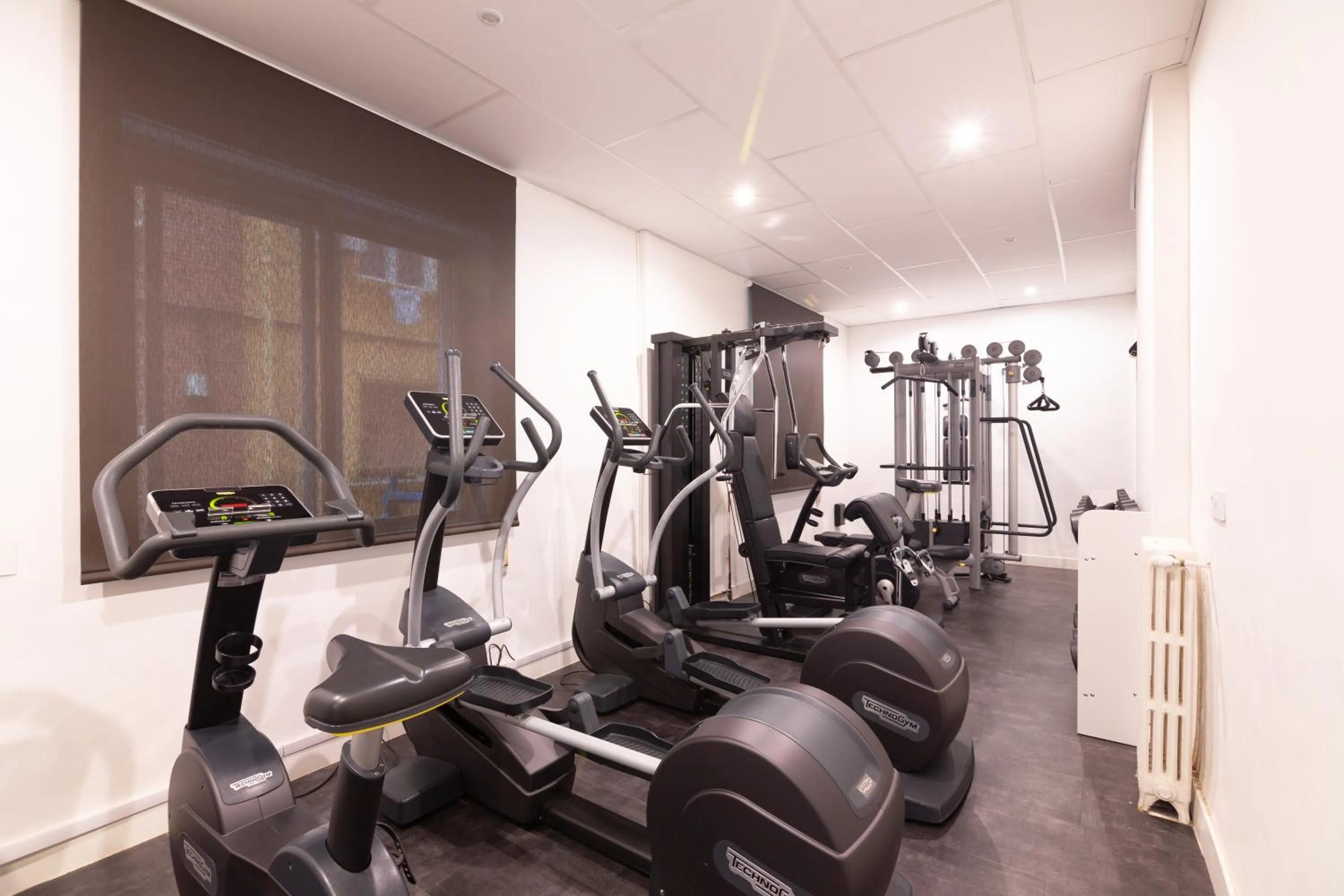 Fitness centre/facilities in NeoMagna Madrid