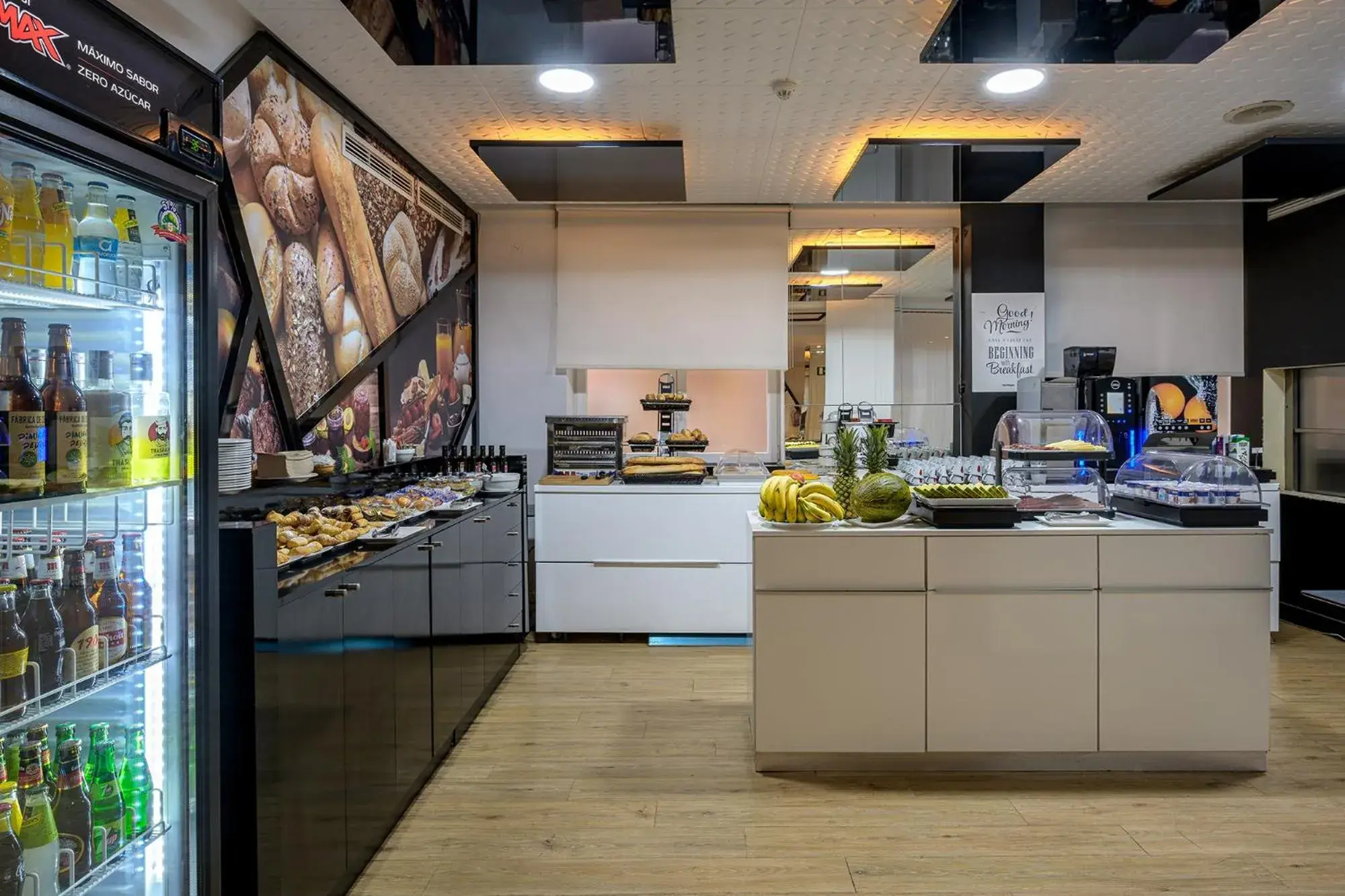 Restaurant/places to eat in NeoMagna Madrid Restaurant/places to eat in NeoMagna Madrid