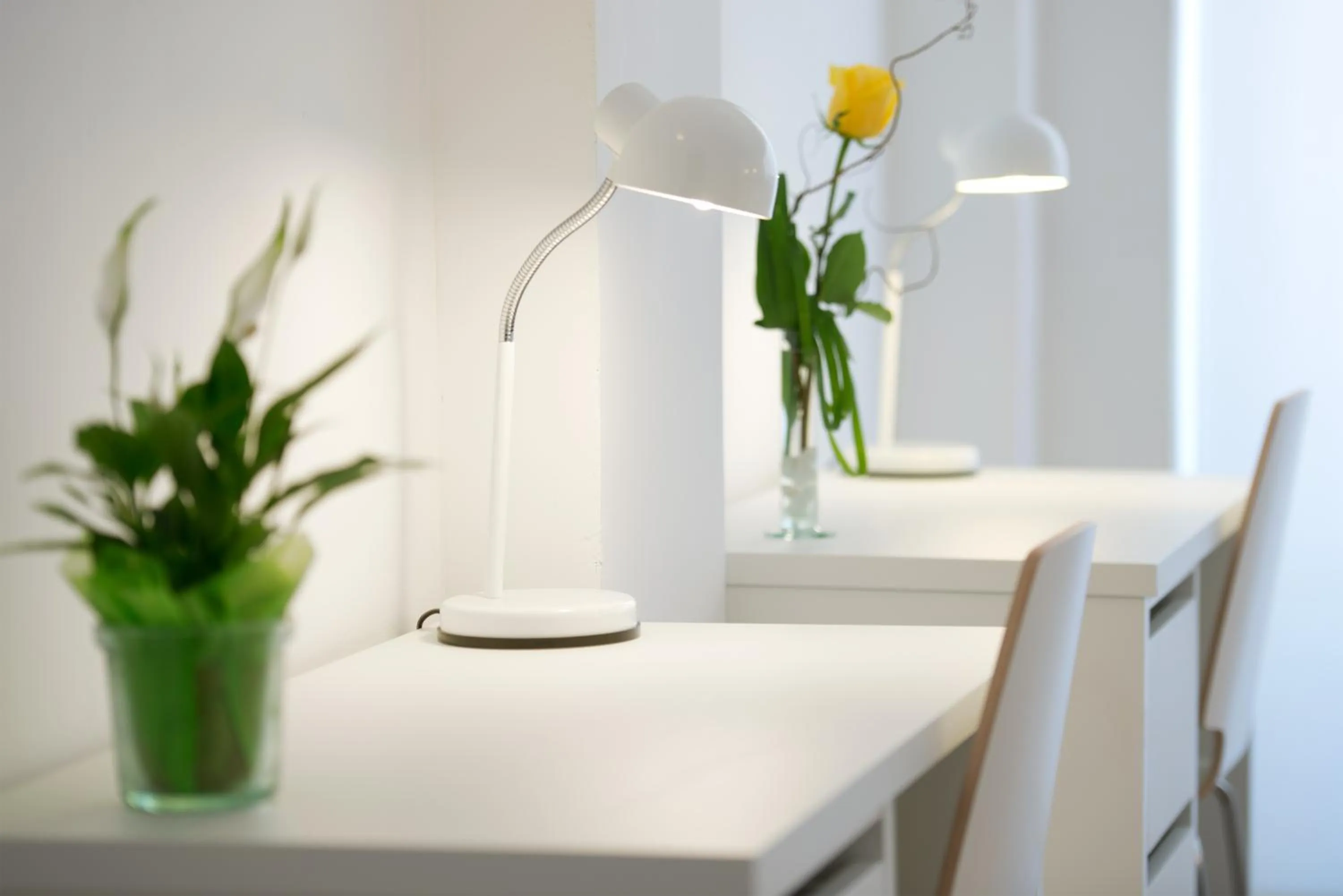 Seating area in NeoMagna Madrid