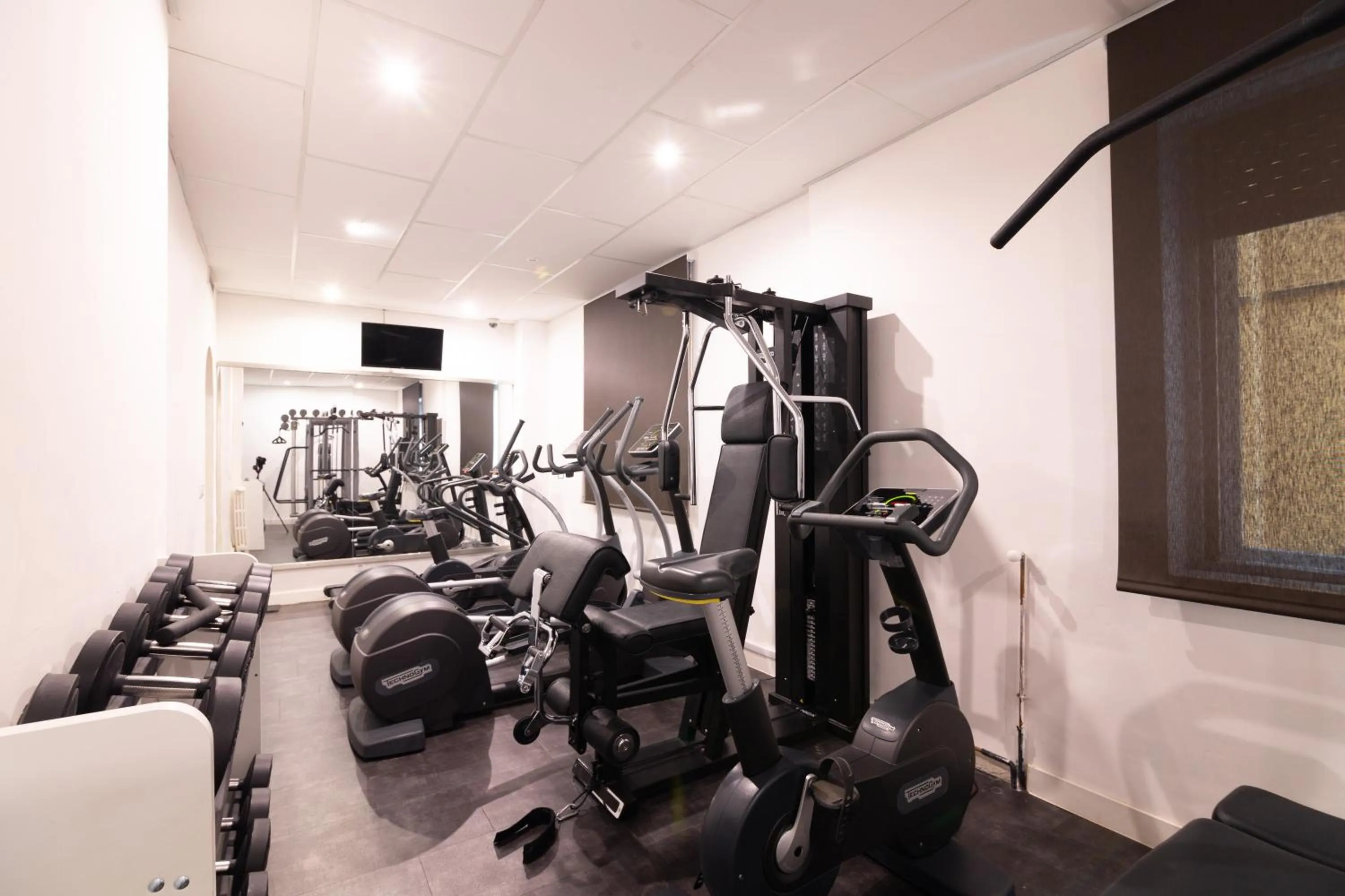 Fitness centre/facilities in NeoMagna Madrid