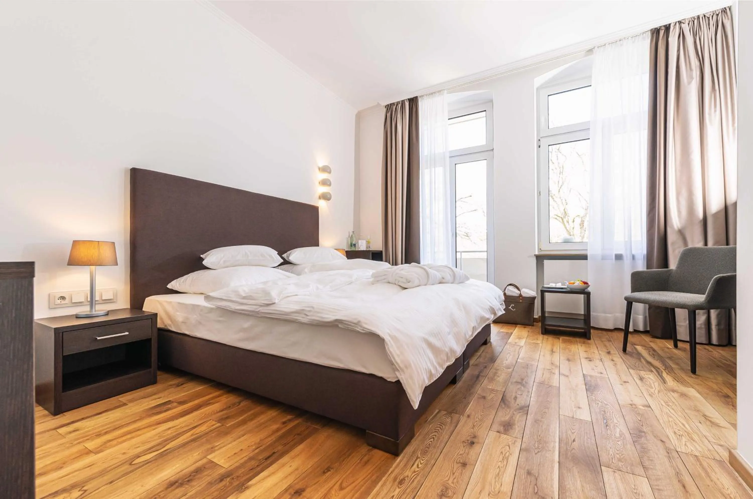 Photo of the whole room, Bed in Laudensacks Parkhotel & Retreat