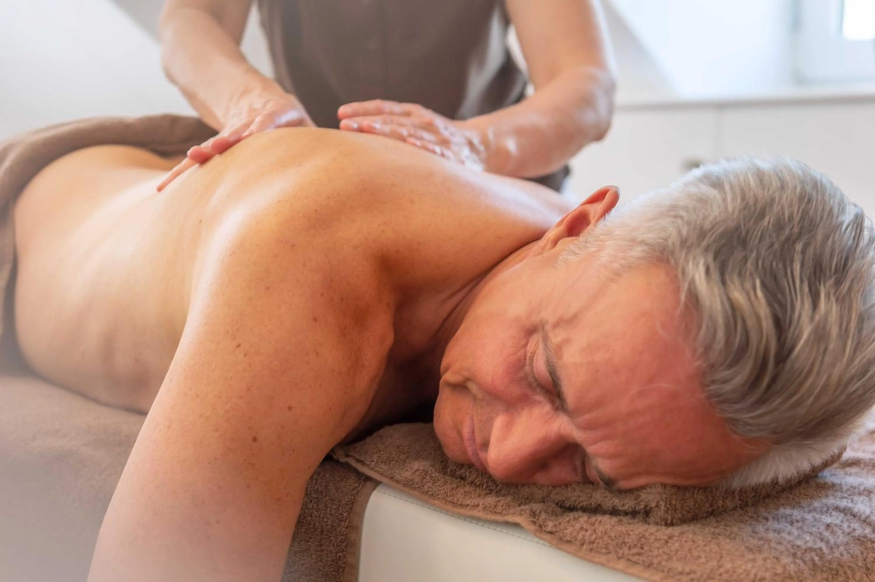 Massage in Laudensacks Parkhotel & Retreat