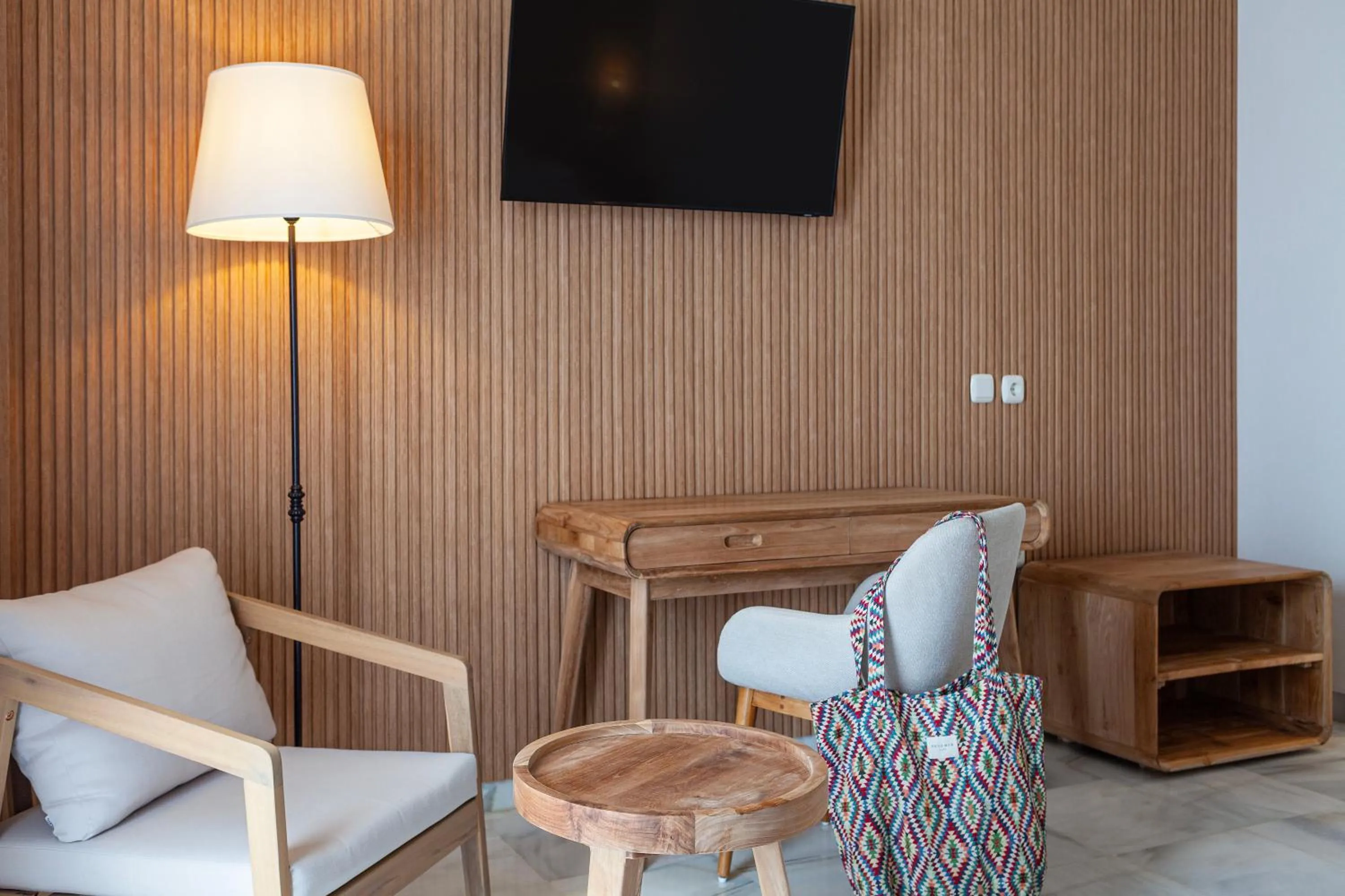 TV and multimedia in Hotel Duque de Najera