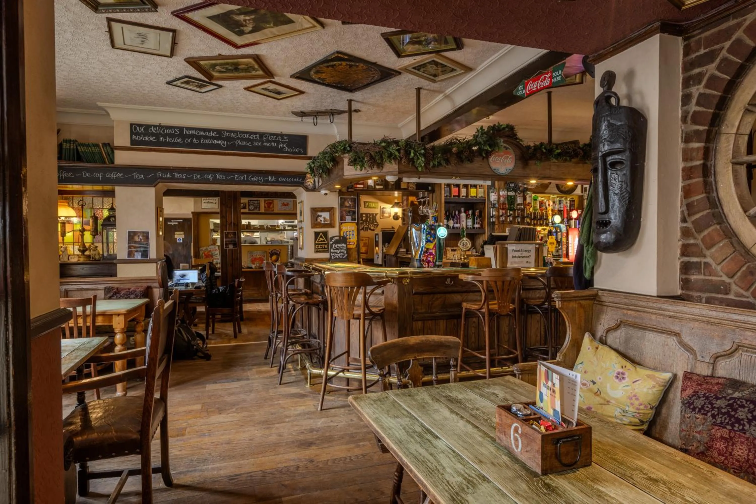 Restaurant/places to eat in The Plough Inn