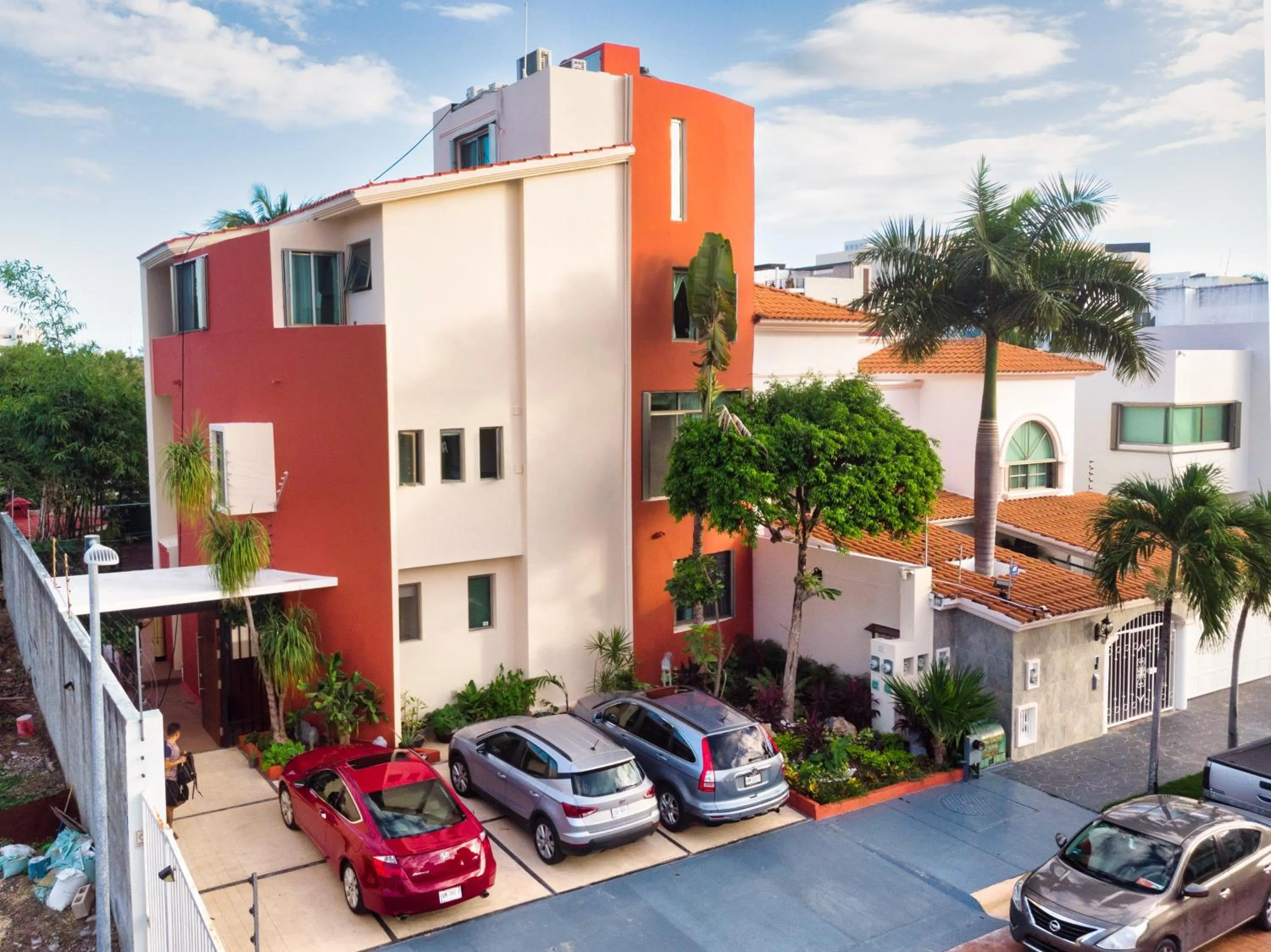 Property building in Humant Coliving - Cancún