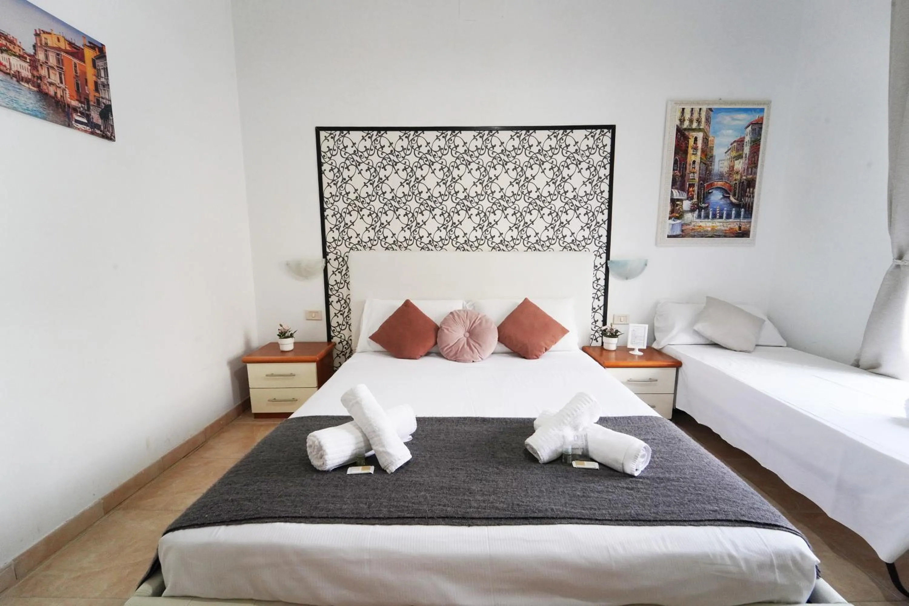 Bedroom, Bed in Cicero Rome Center