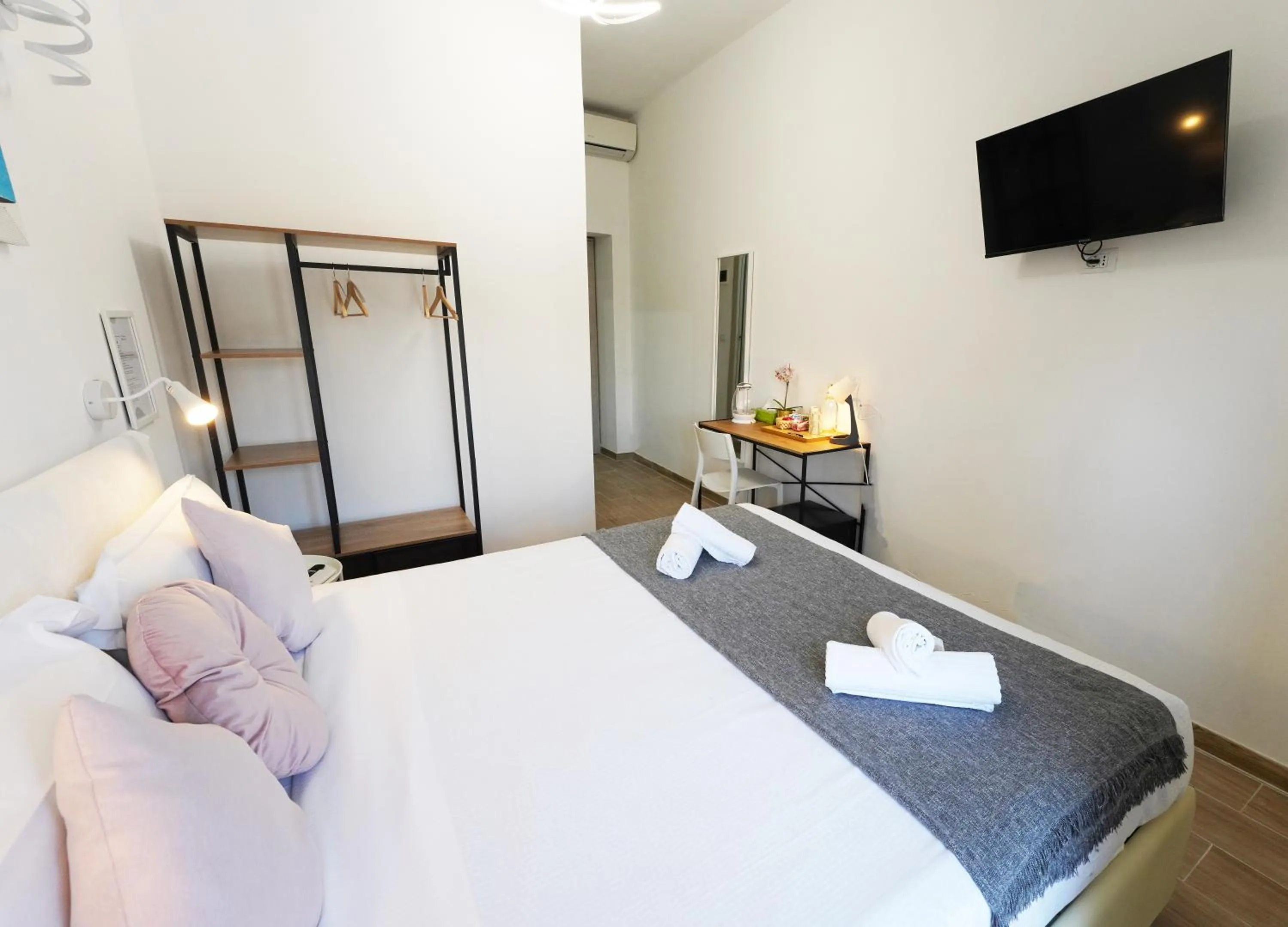 Bed in Cicero Rome Center