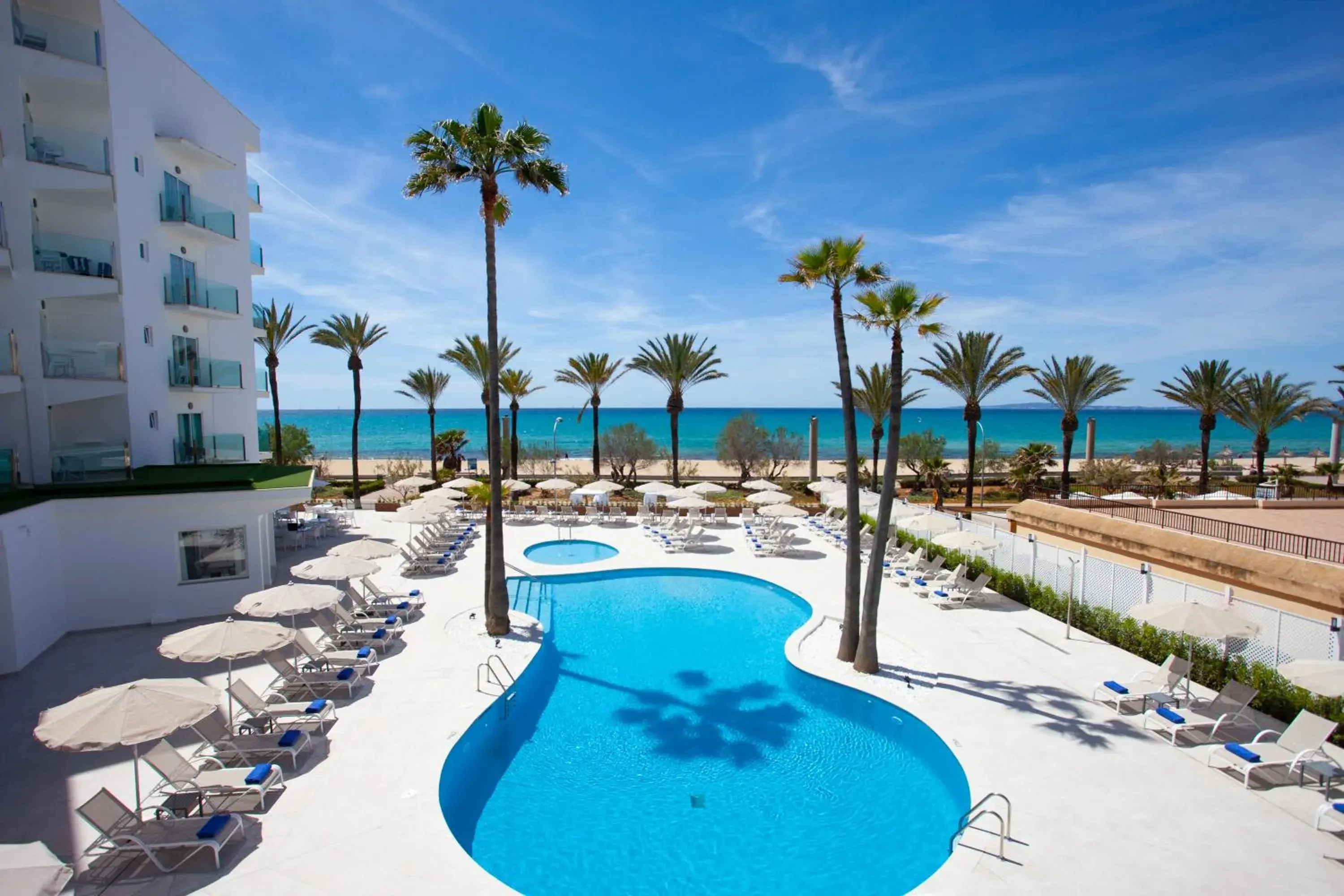 Property building in HSM Golden Playa Property building in HSM Golden Playa