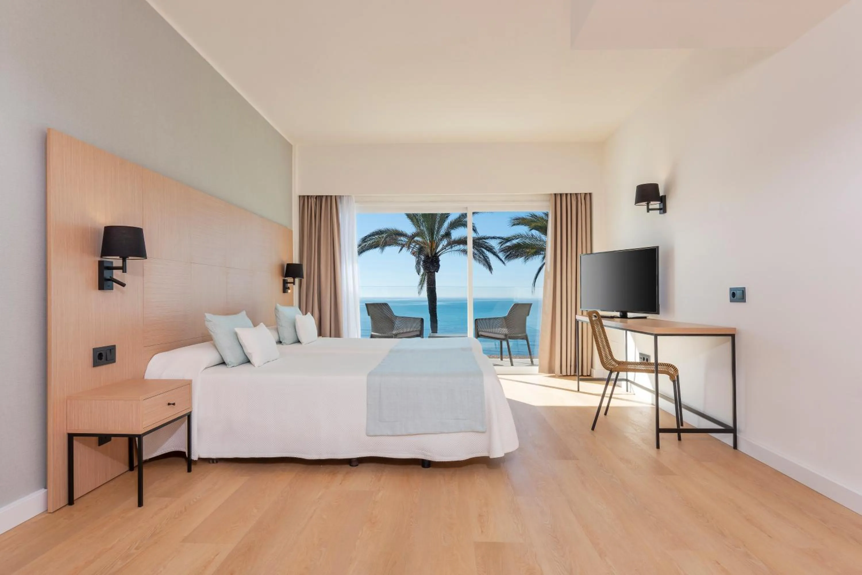 Bedroom, Bed in HSM Golden Playa