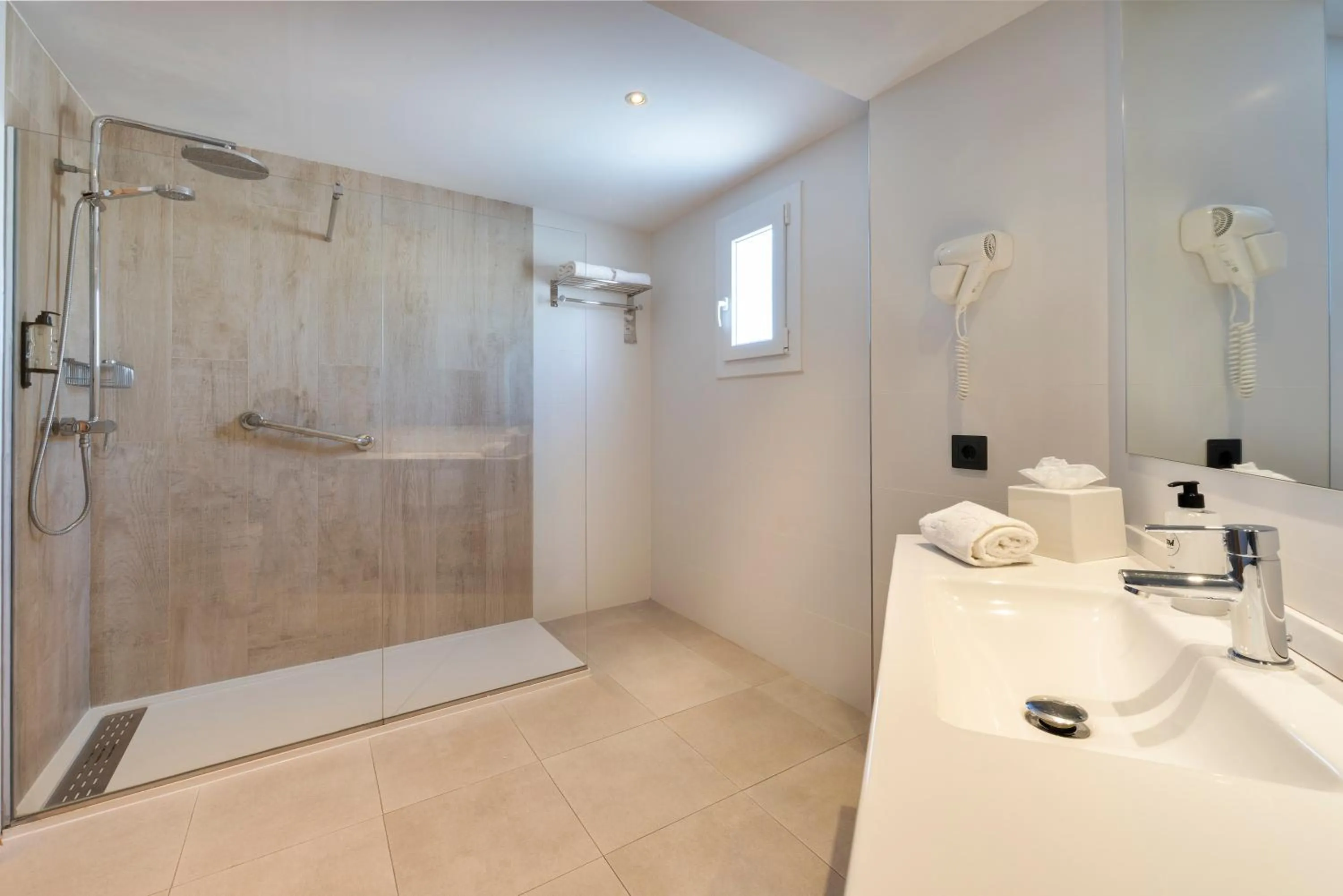 Bathroom in HSM Golden Playa