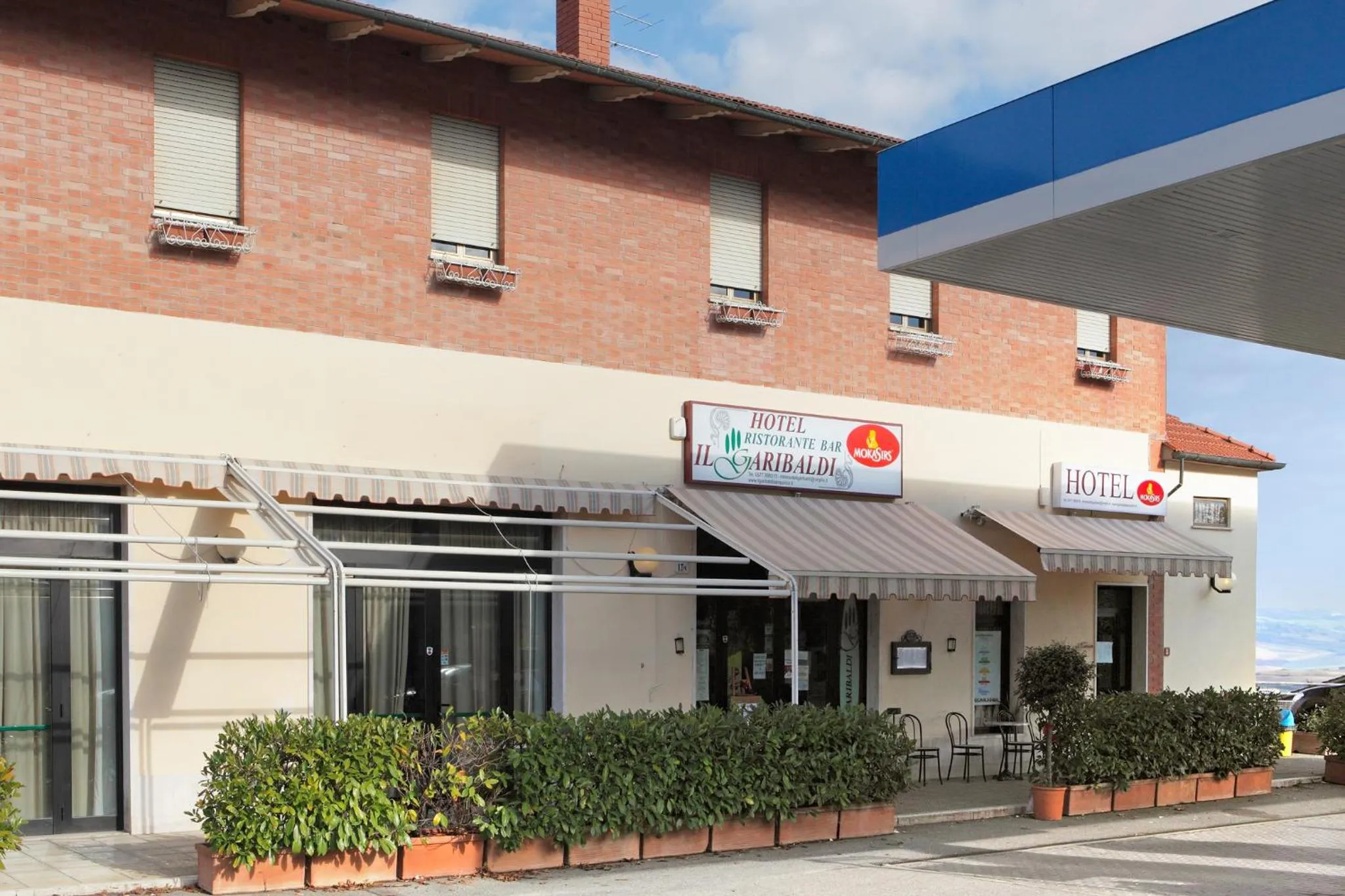 Facade/entrance in Il Garibaldi