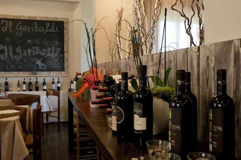 Restaurant/places to eat in Il Garibaldi