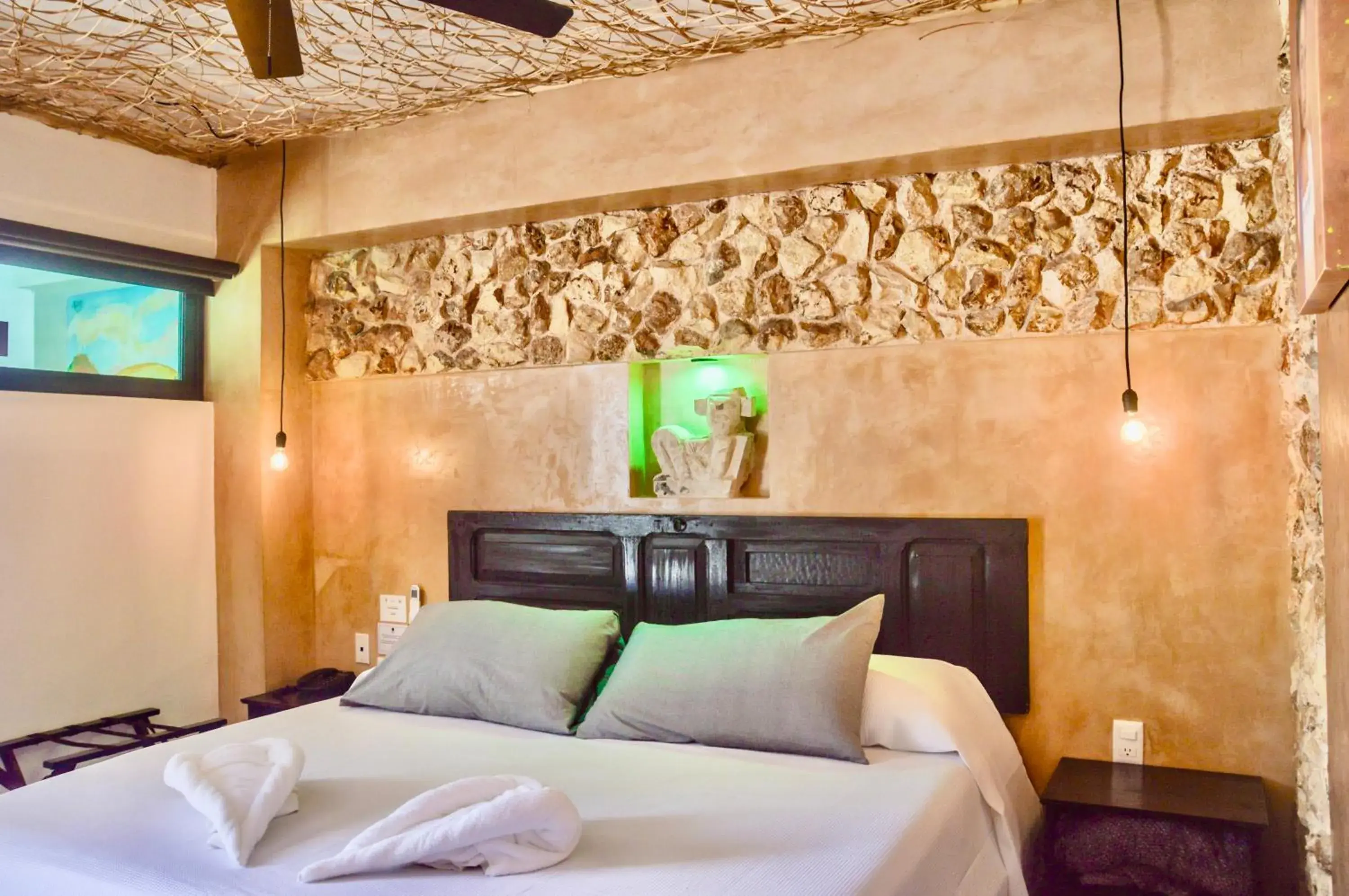 Superior Double Room in Habitaciones Colonial Zaci Superior Double Room in Habitaciones Colonial Zaci