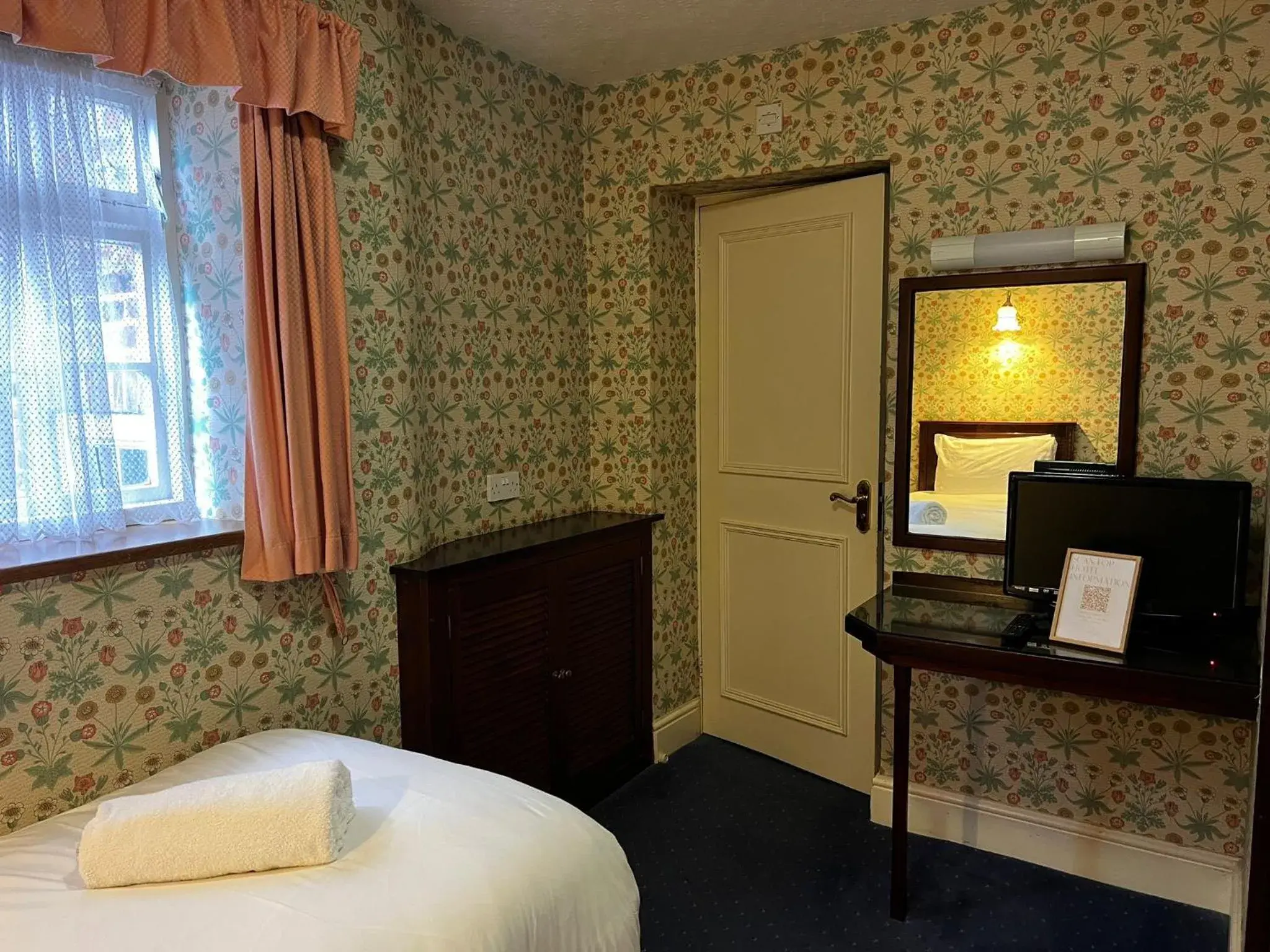 Bed in The Lairgate Bed in The Lairgate