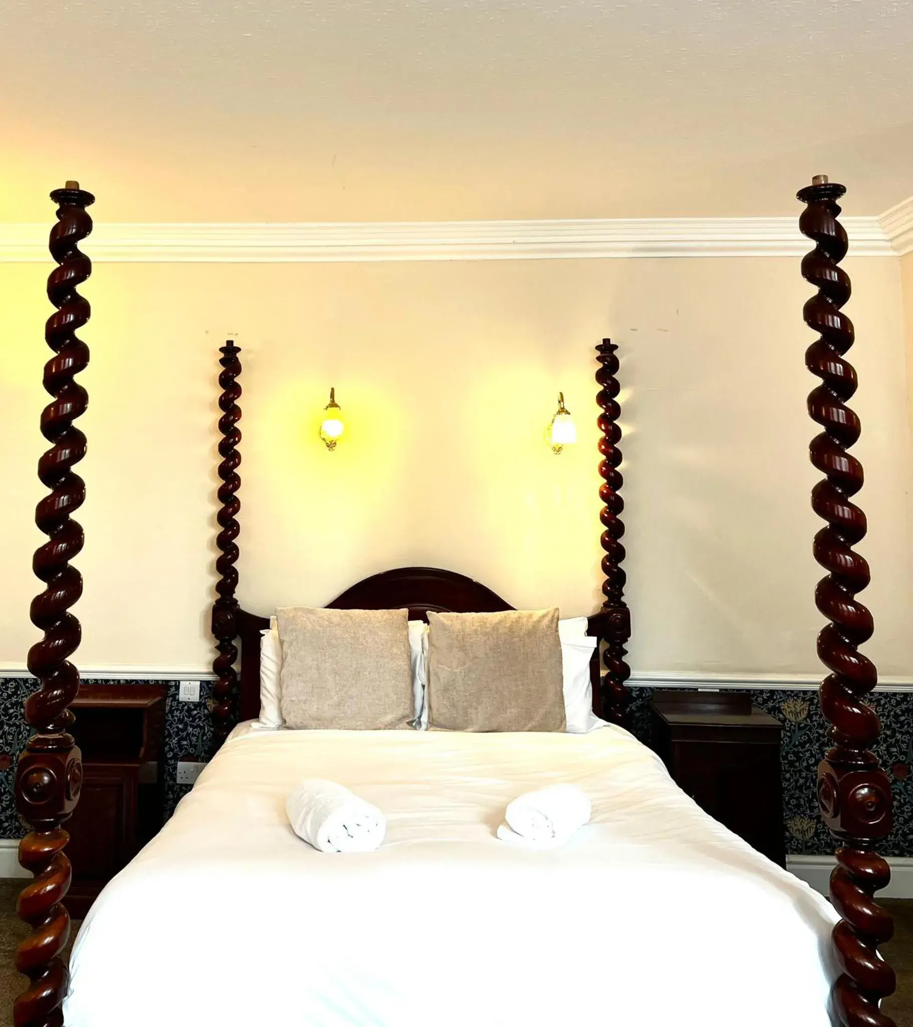 Bed in The Lairgate Bed in The Lairgate