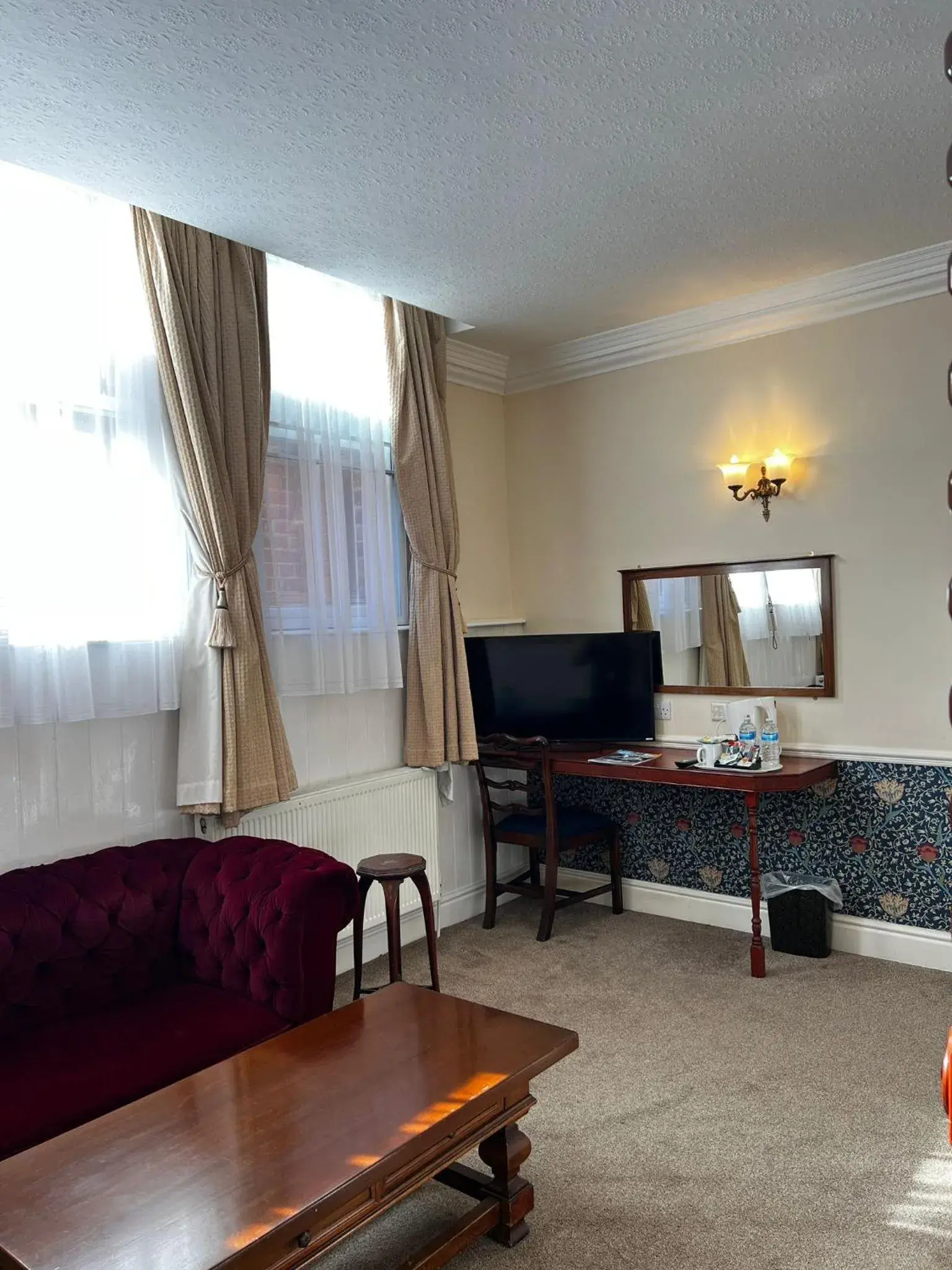 The Lairgate The Lairgate