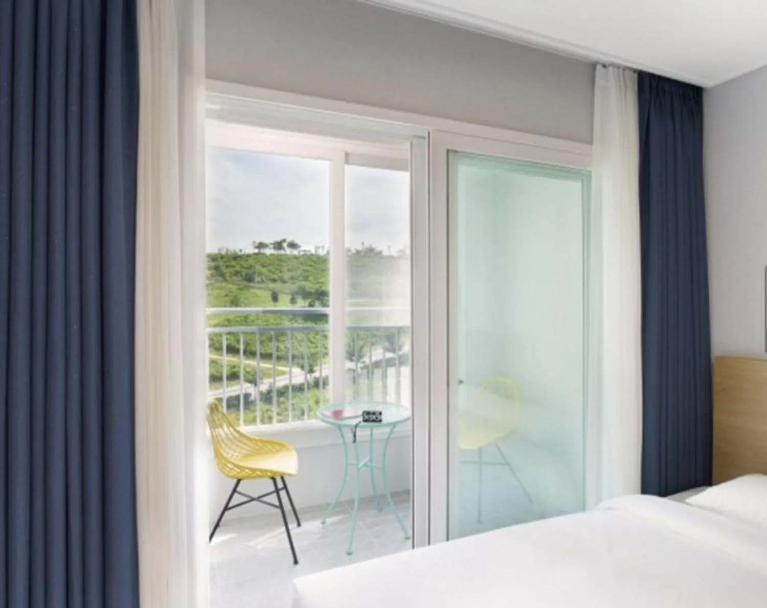 Balcony/Terrace in Yeosu Hotel First City