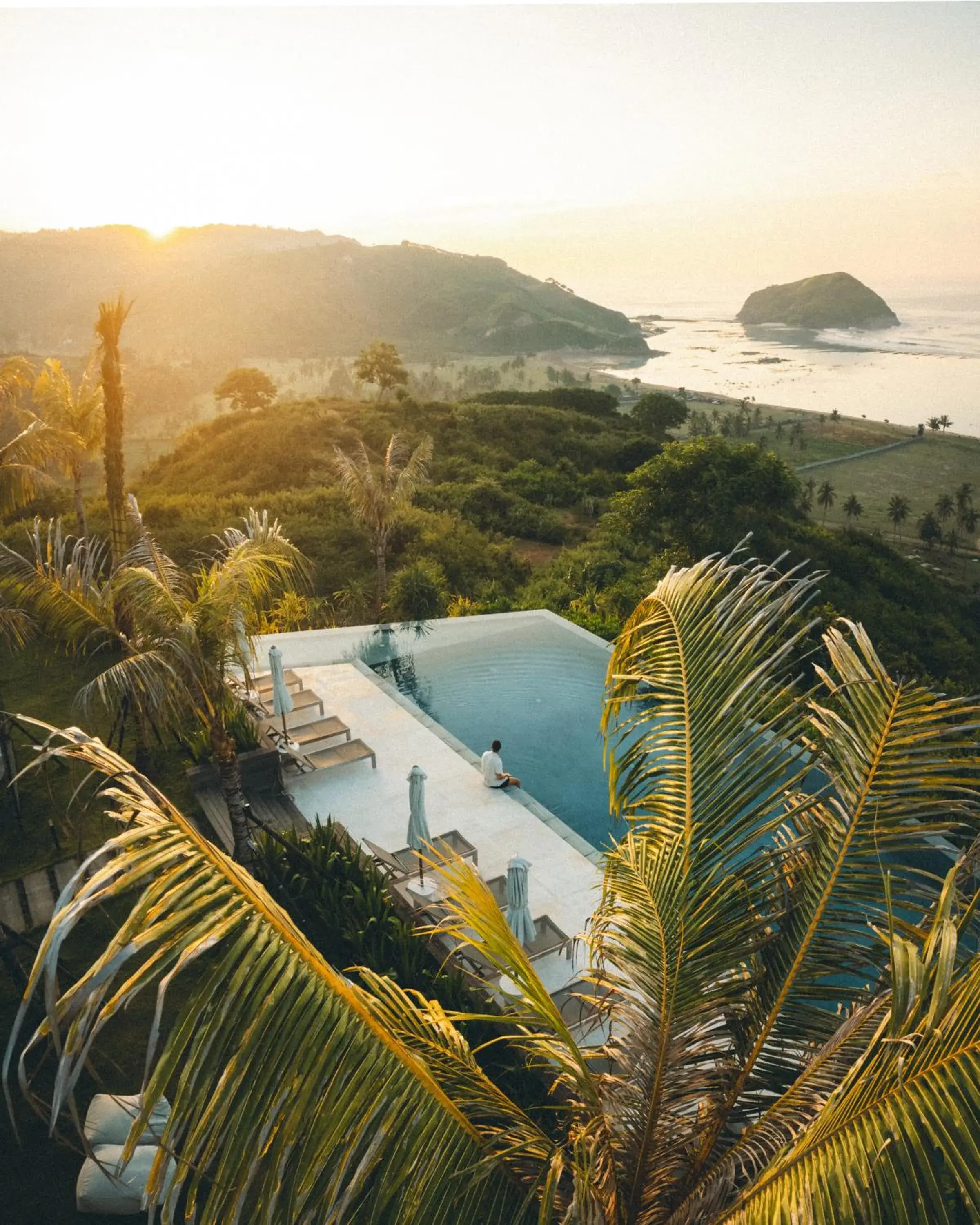 Property building in Somewhere Lombok Property building in Somewhere Lombok