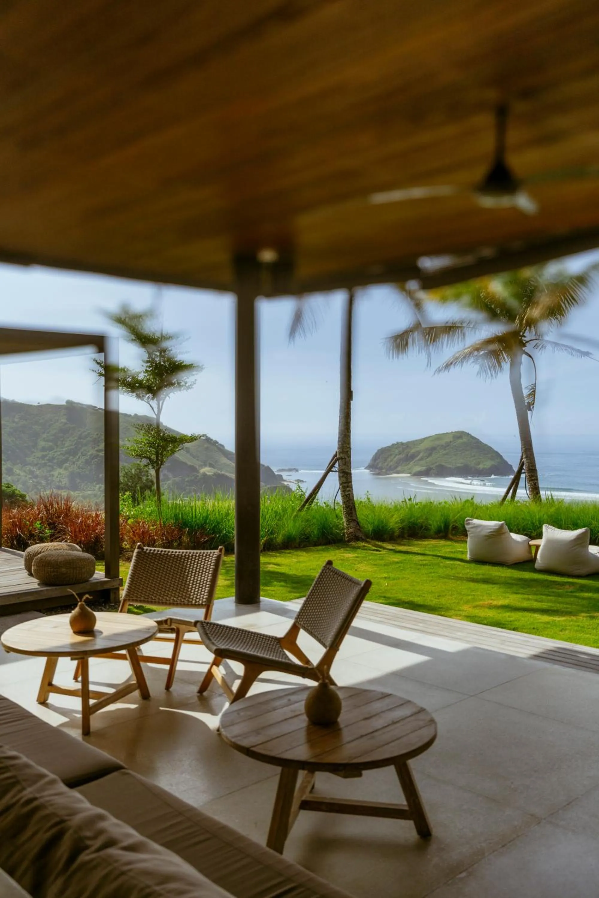 Restaurant/places to eat in Somewhere Lombok