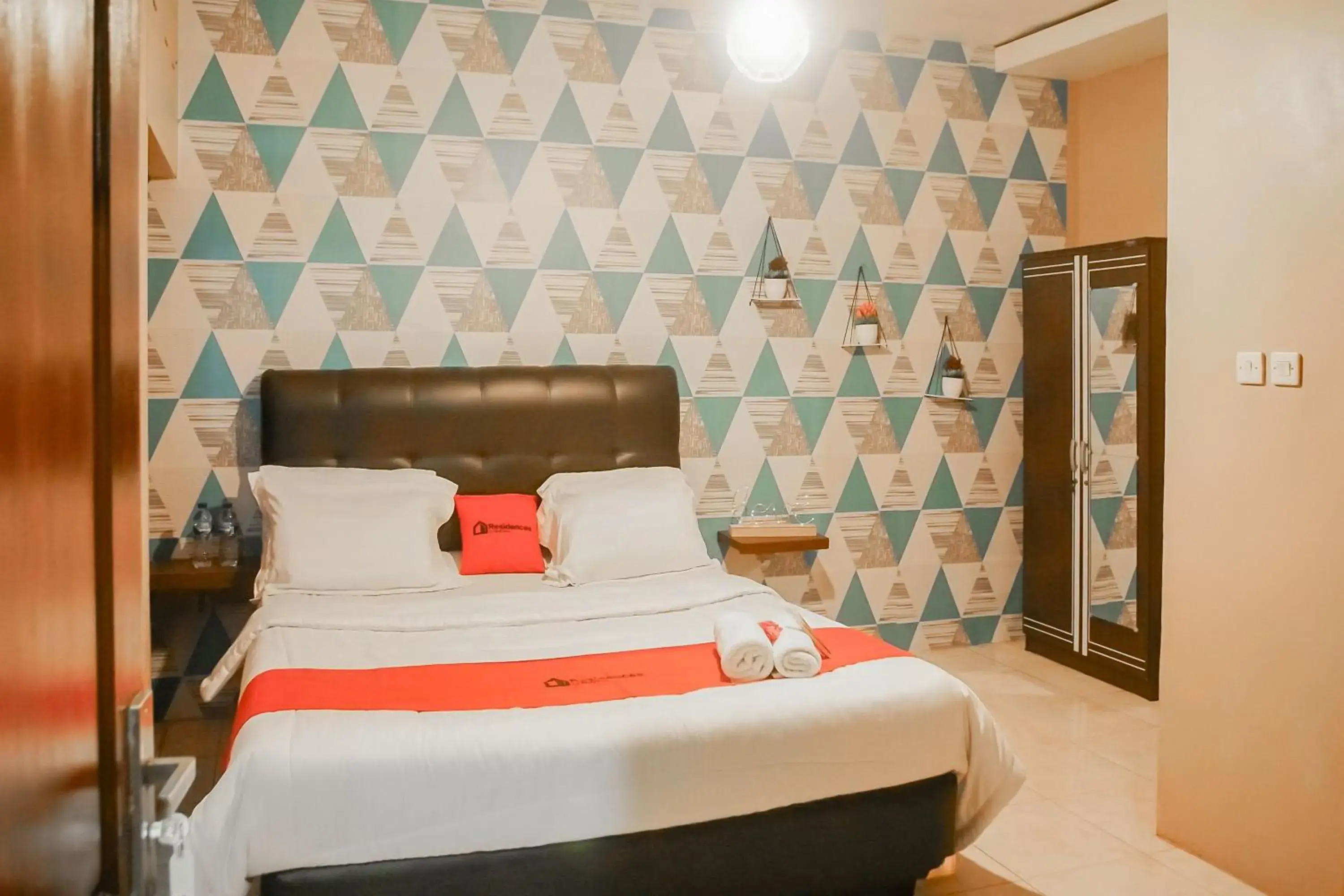 Bedroom, Bed in RedDoorz near Taman Safari 2 Bedroom, Bed in RedDoorz near Taman Safari 2