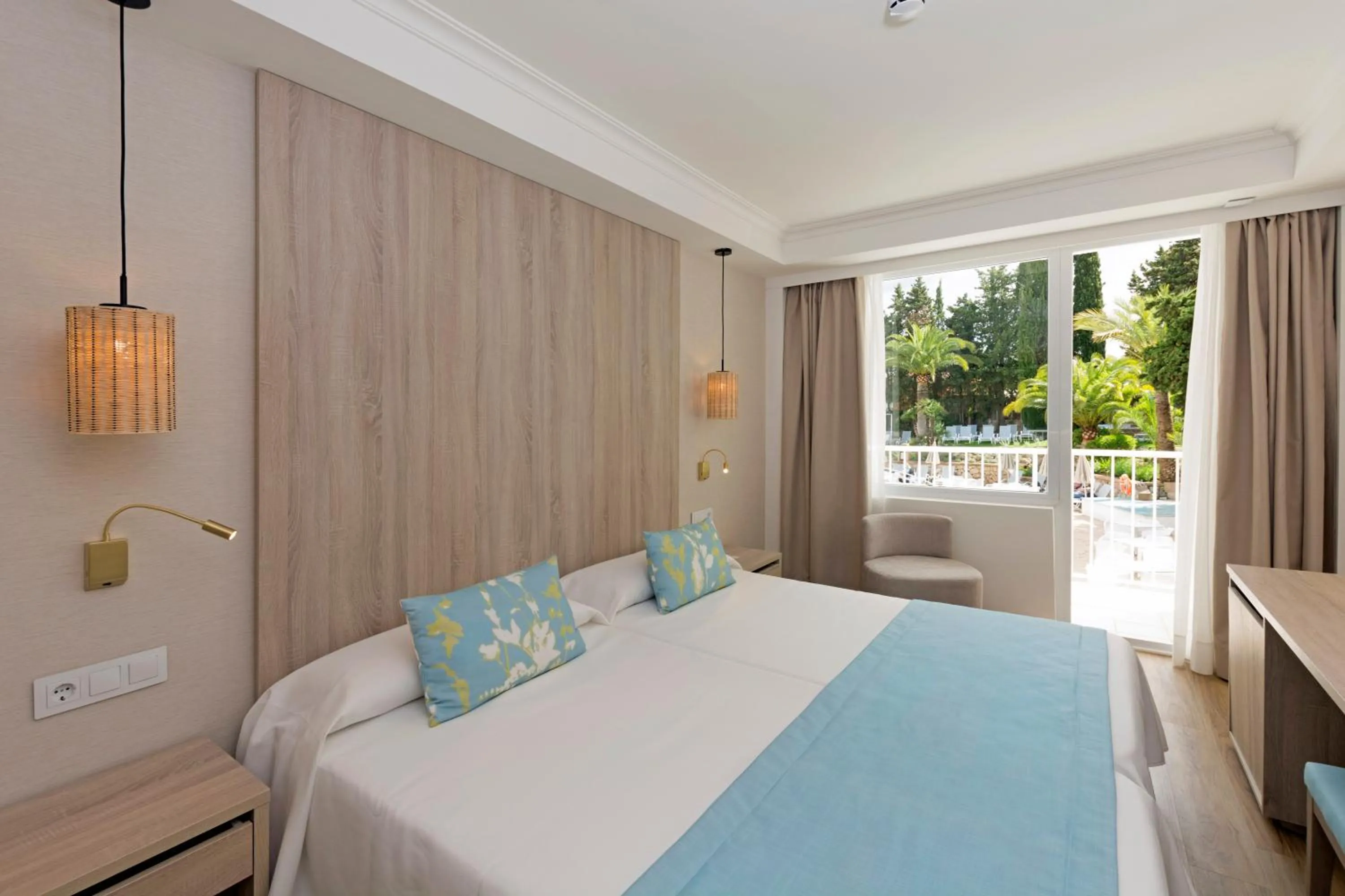 Bed in HSM Solivera