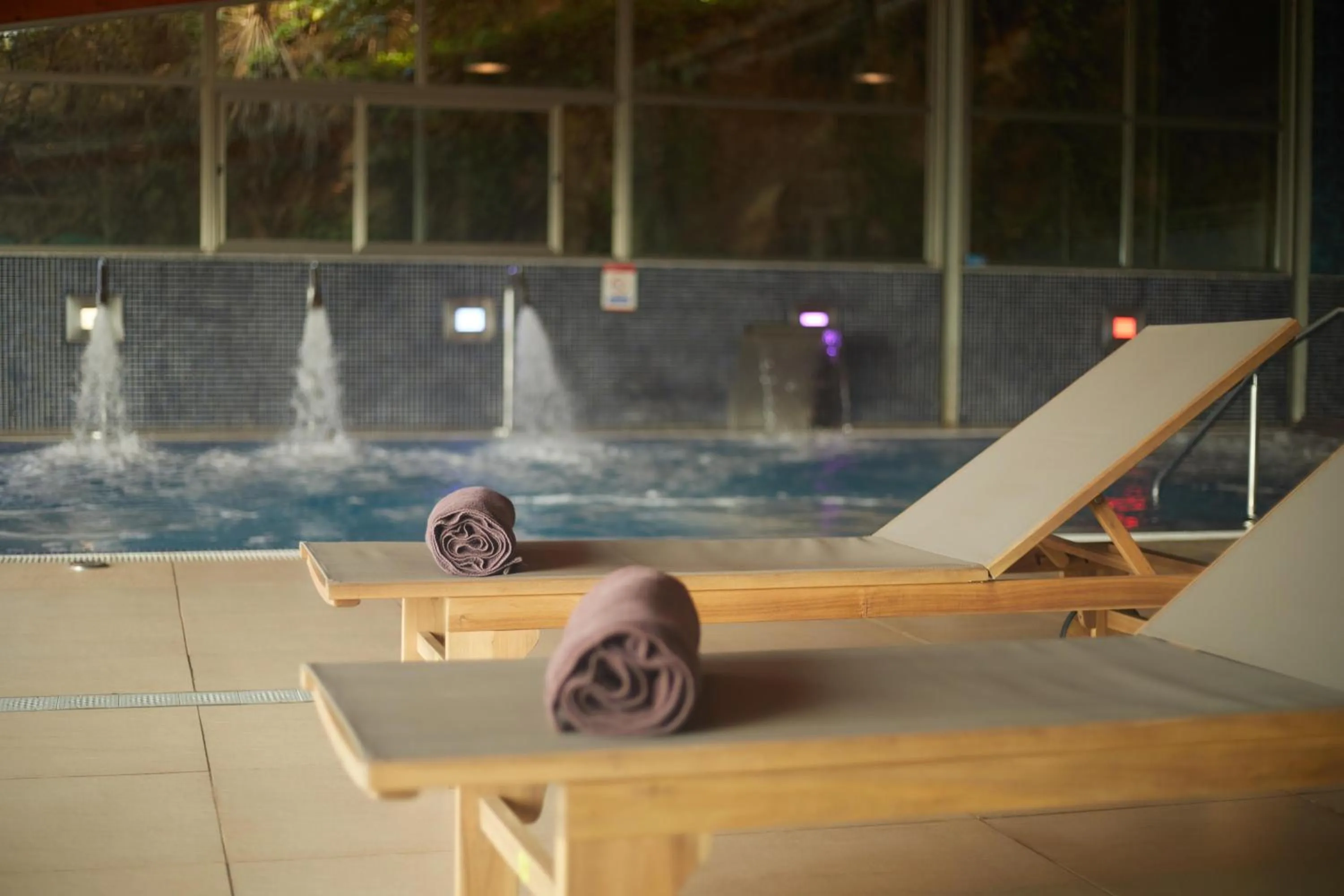 Swimming pool in Inmood Aucanada 4 Sup - Adults Only