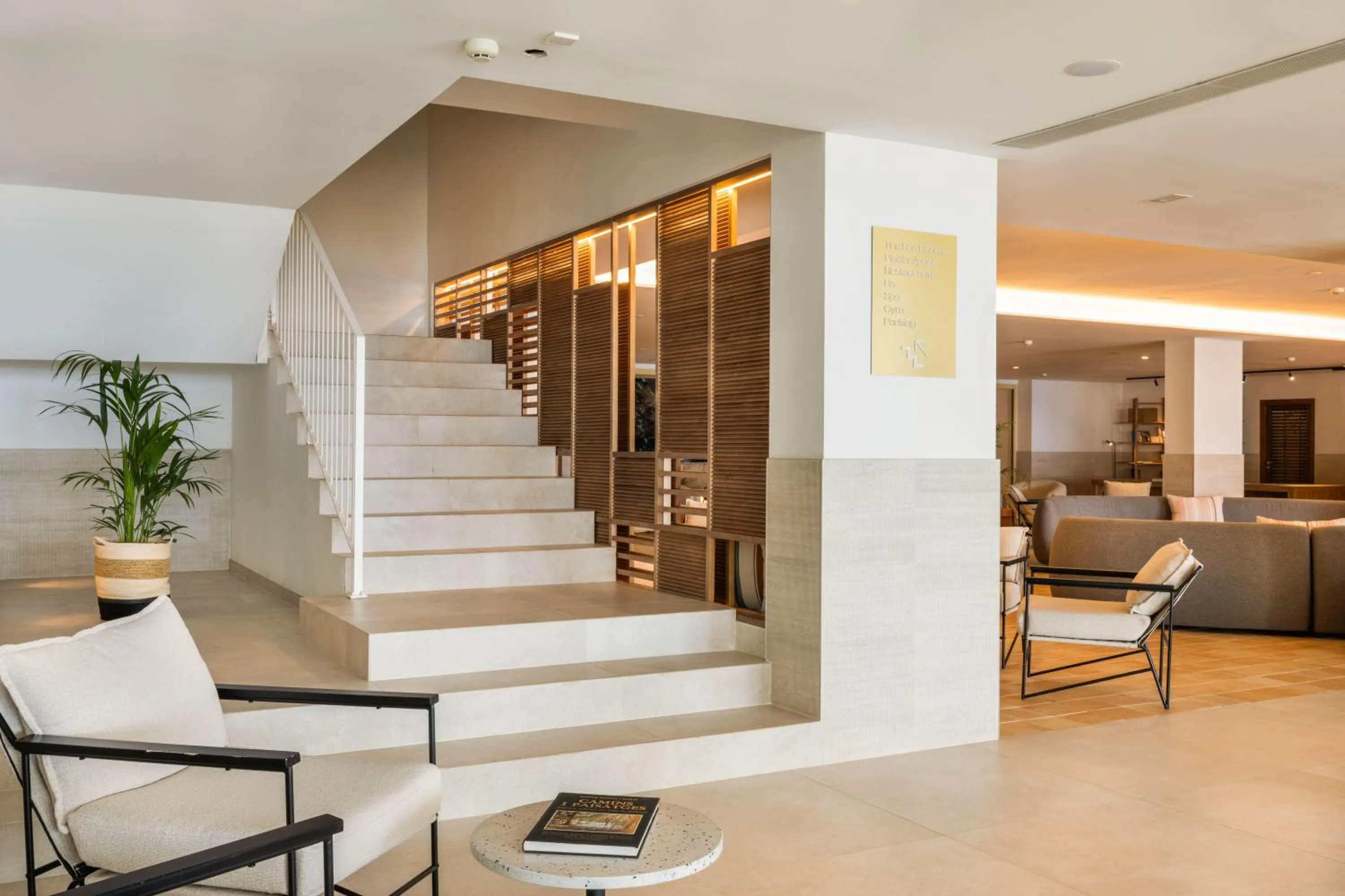 Lounge or bar in Inmood Aucanada 4 Sup - Adults Only