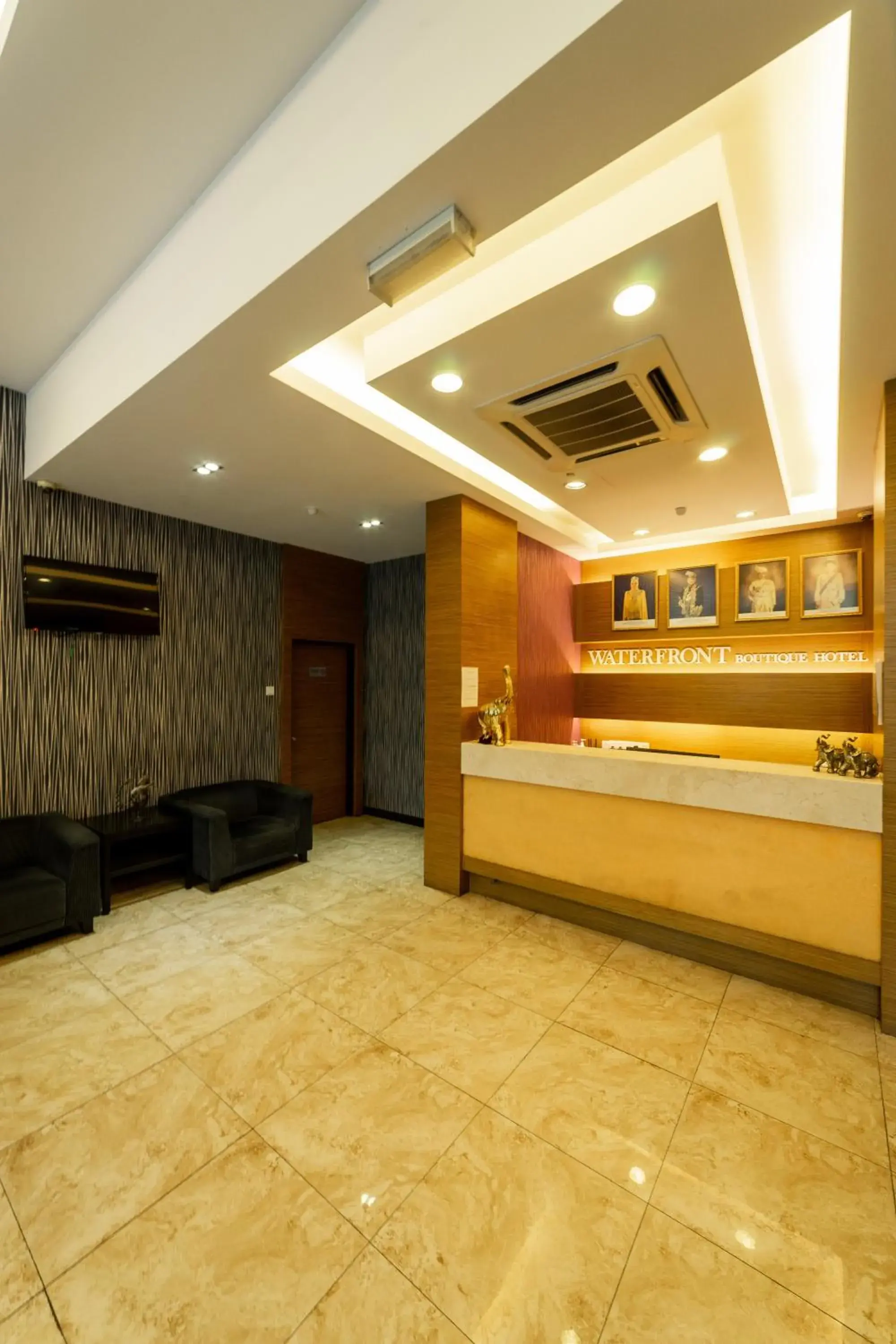 Lobby or reception in Waterfront Boutique Hotel Lobby or reception in Waterfront Boutique Hotel