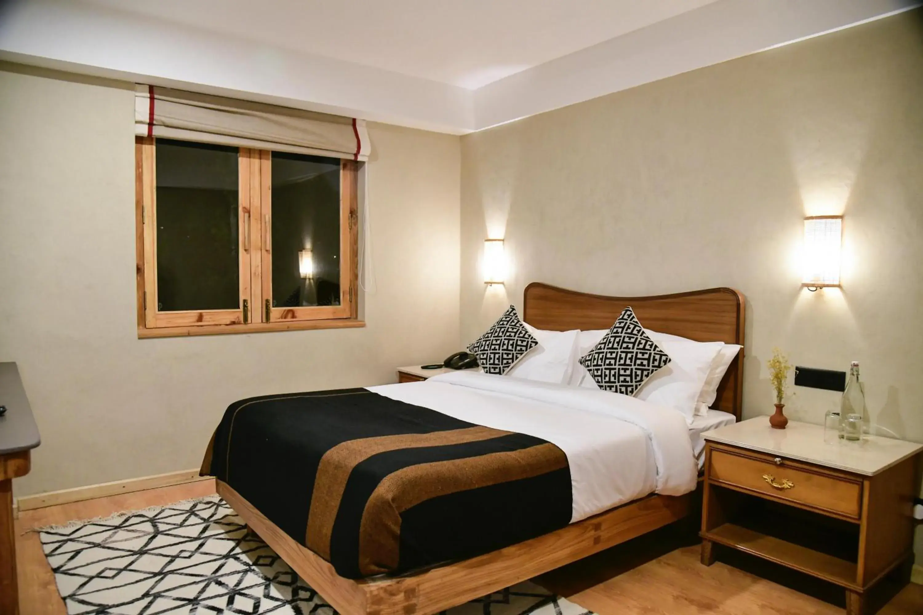 Deluxe Room - single occupancy in Pal Hotel Deluxe Room - single occupancy in Pal Hotel